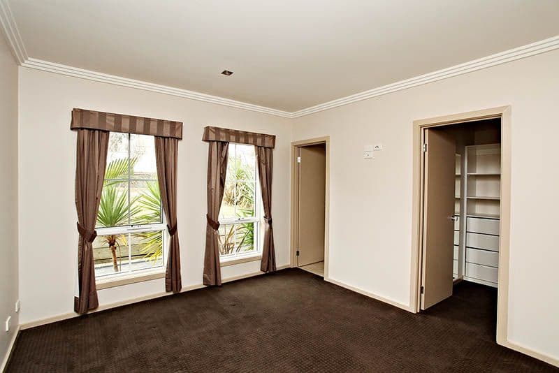 1 Celeste Place, SOUTH MORANG VIC 3752, South Morang - Thumbnail 6