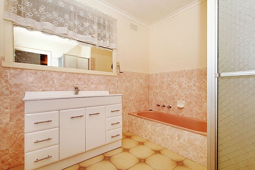 30 Nebel Street, LALOR VIC 3075, Lalor - Thumbnail 4