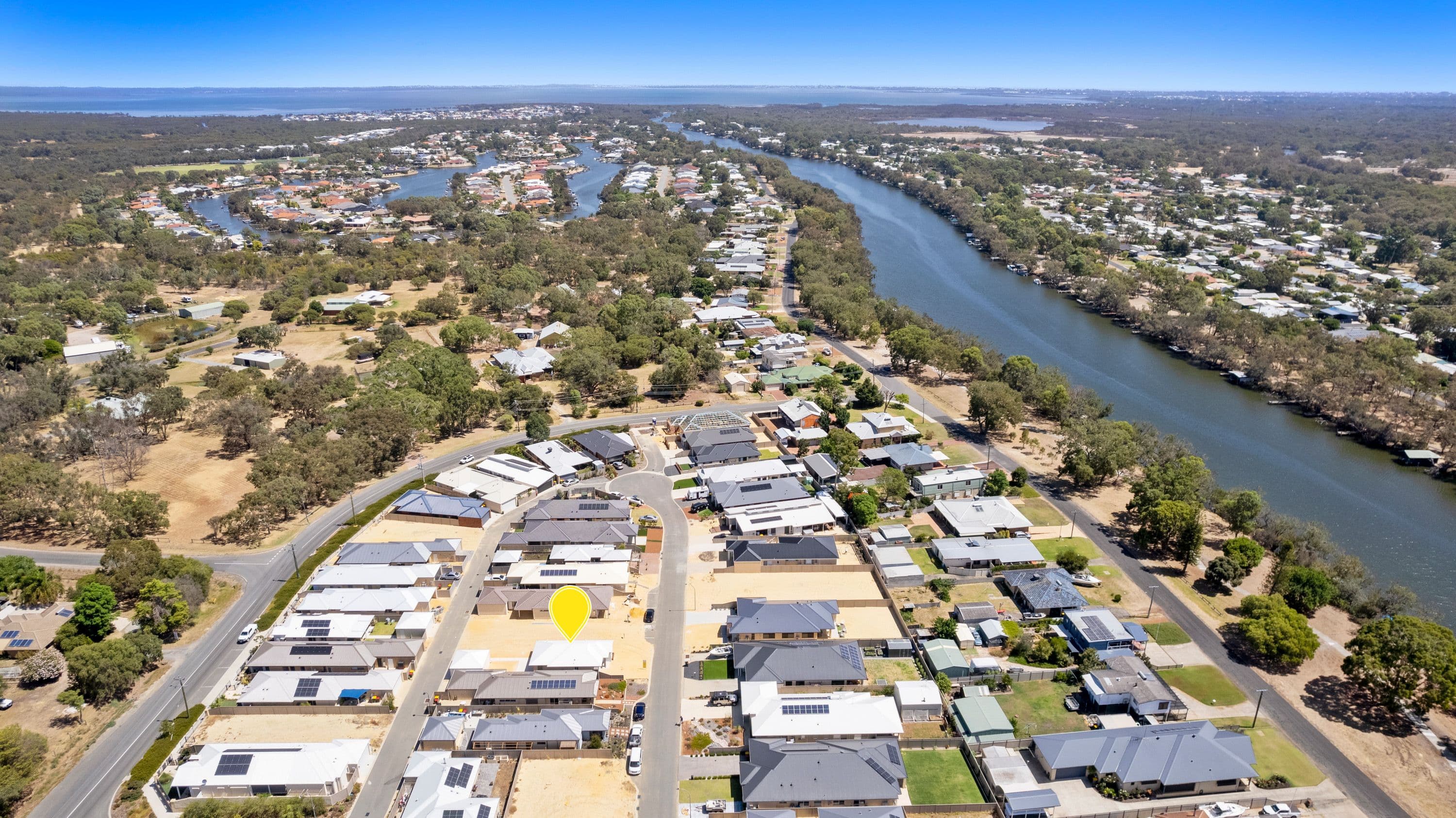 11 Sutcliffe Retreat, South Yunderup WA 6208, South Yunderup - Image 1