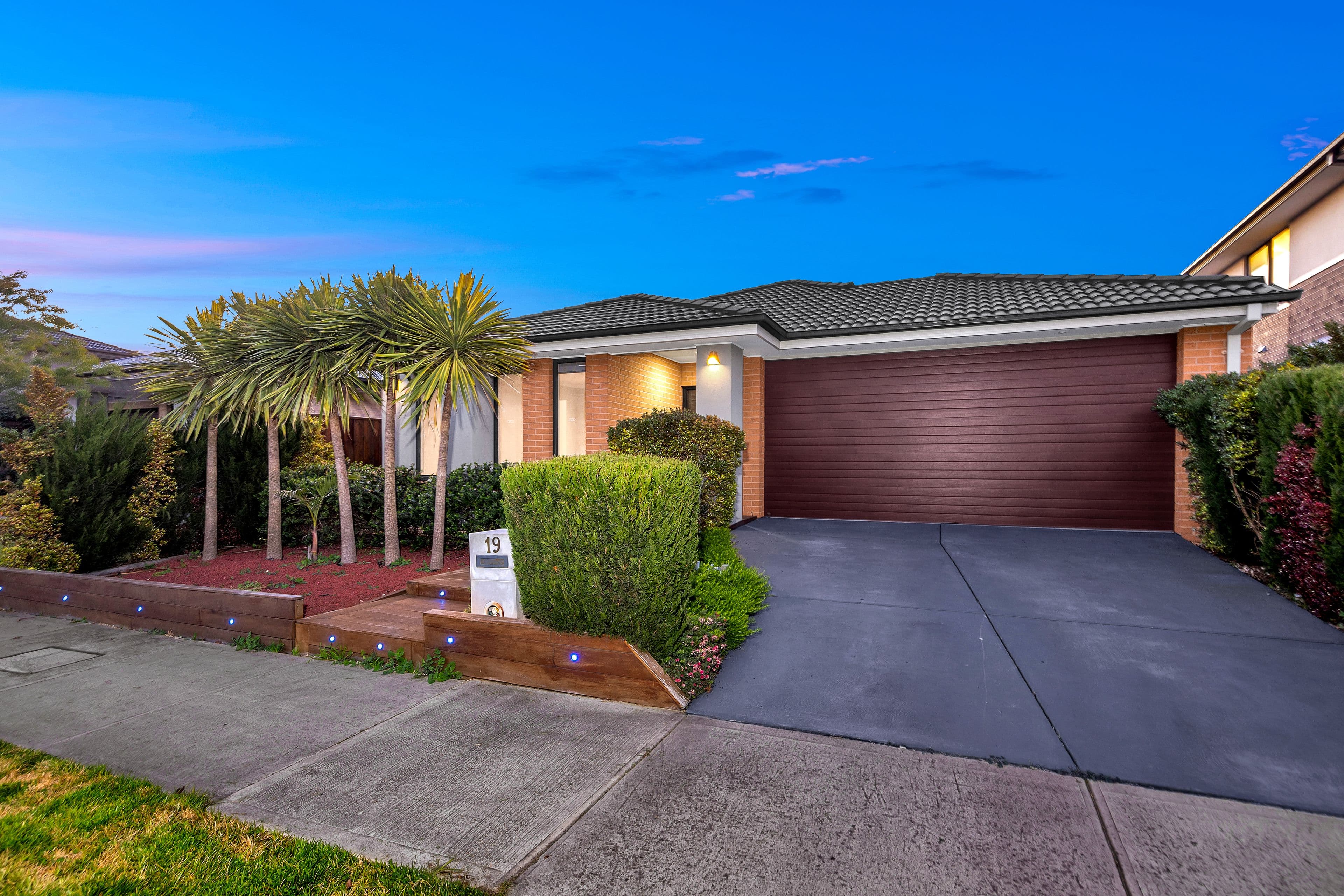 19 Allambi Court, Cranbourne North VIC 3977, Cranbourne North - Image 1