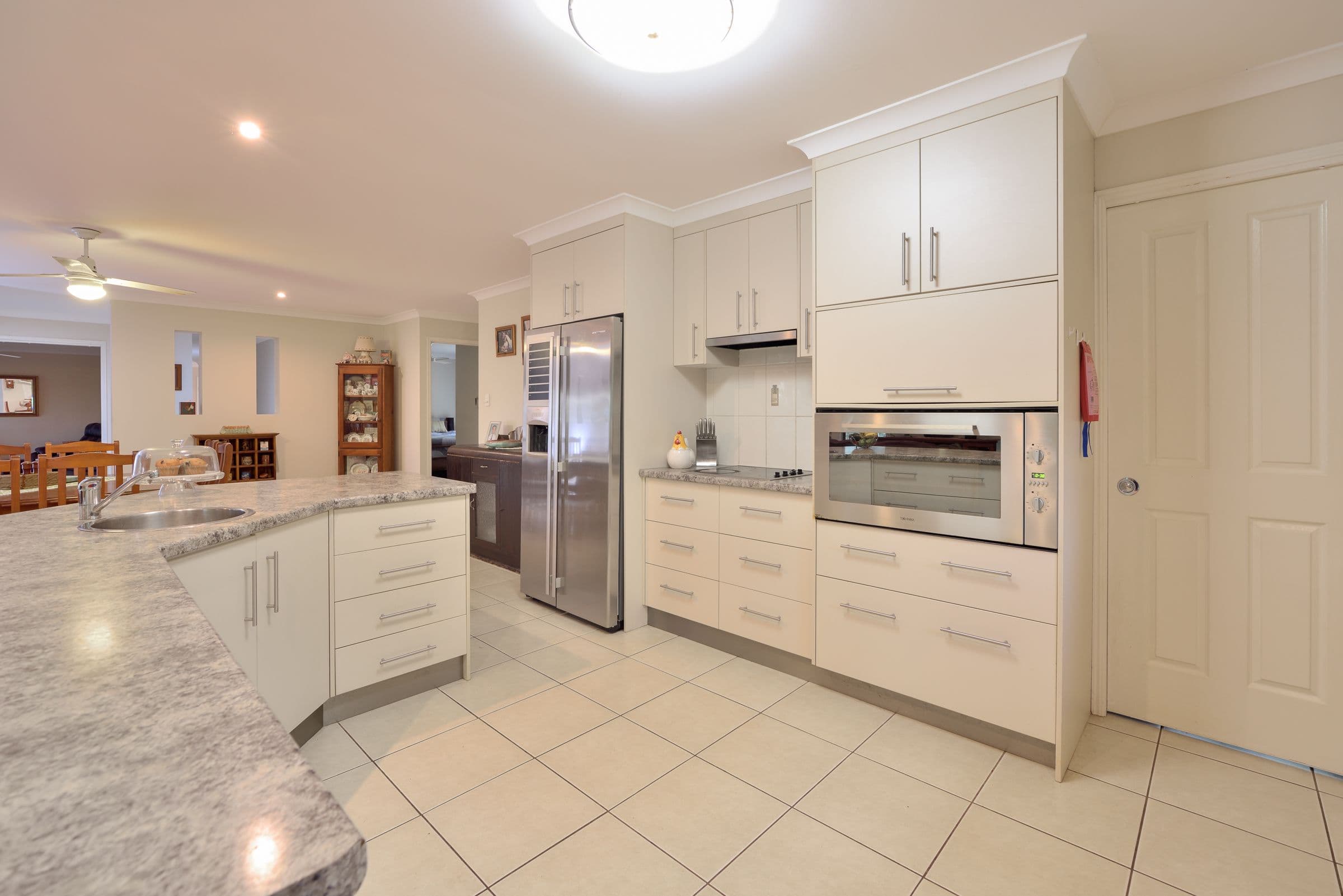 52 Lincoln James Drive, Burua QLD 4680, Burua - Thumbnail 4