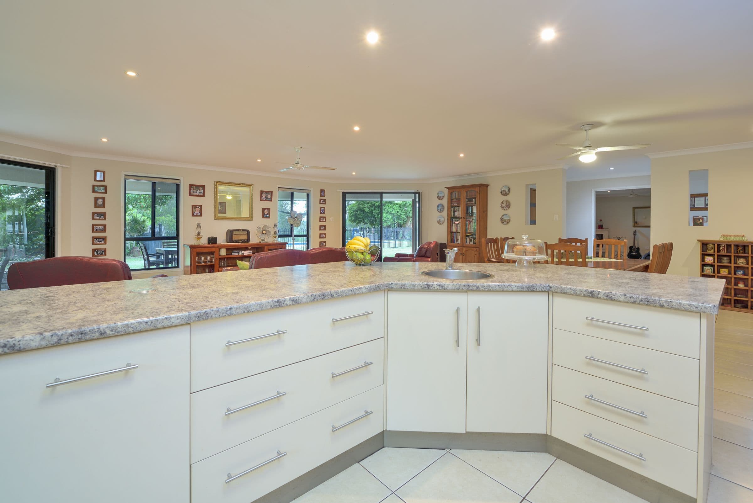 52 Lincoln James Drive, Burua QLD 4680, Burua - Thumbnail 5