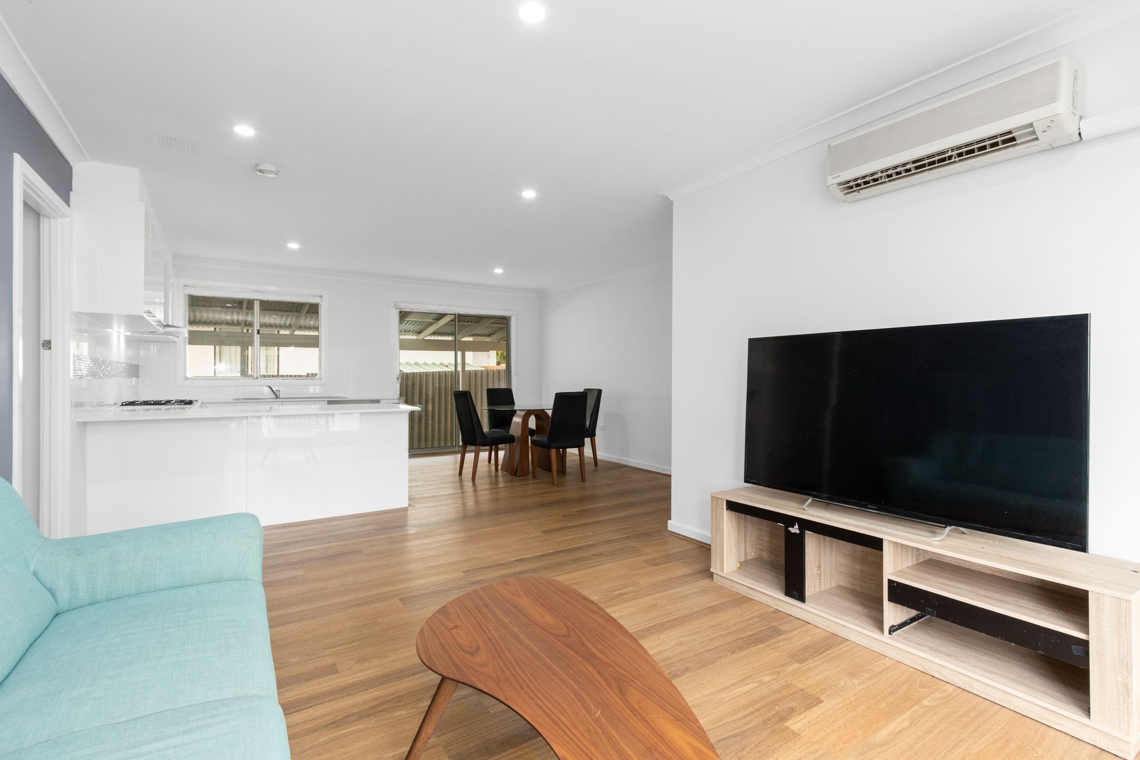 8 Diana Crescent, Lockridge WA 6054, Lockridge - Thumbnail 3