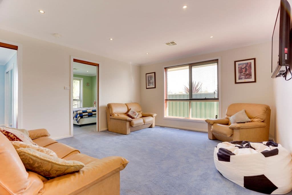 8 Clovis Court, ST LEONARDS TAS 7250, St Leonards - Thumbnail 6