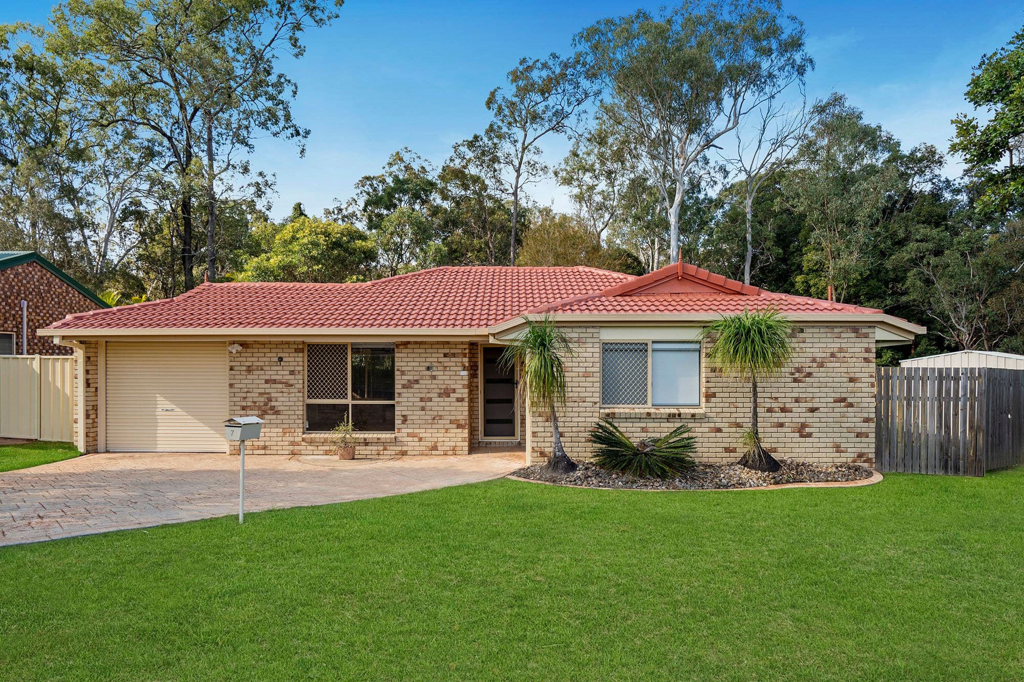 7 Sefton Court, Heritage Park QLD 4118, Heritage Park - Image 1
