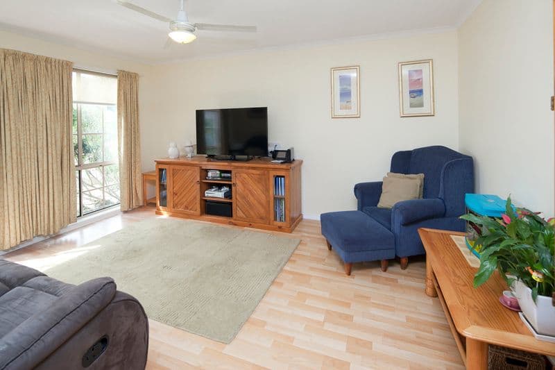 1 Lexton Drive, Langwarrin VIC 3910, Langwarrin - Thumbnail 3