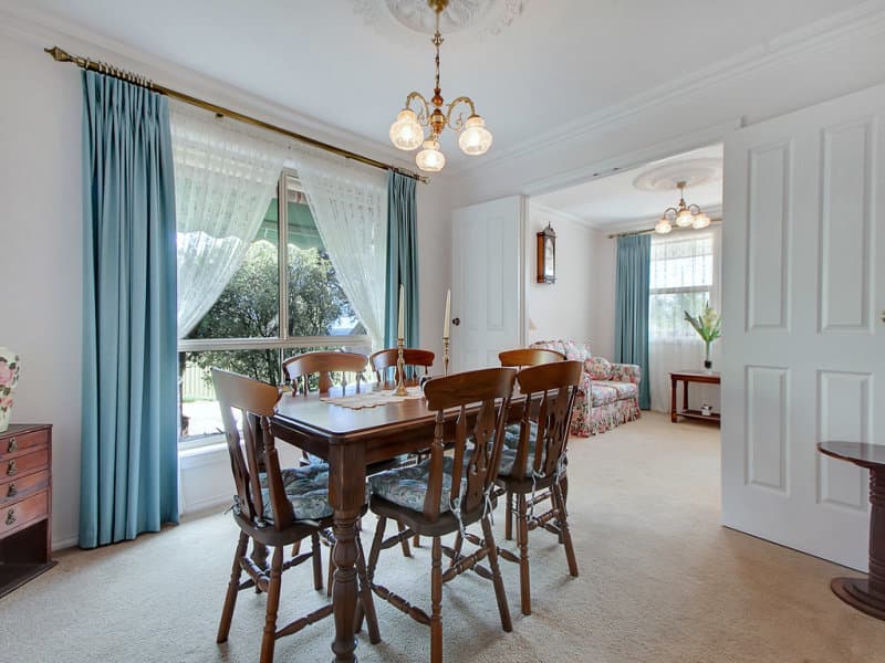 6 Lakeview Court, Aberfoyle Park - Thumbnail 3