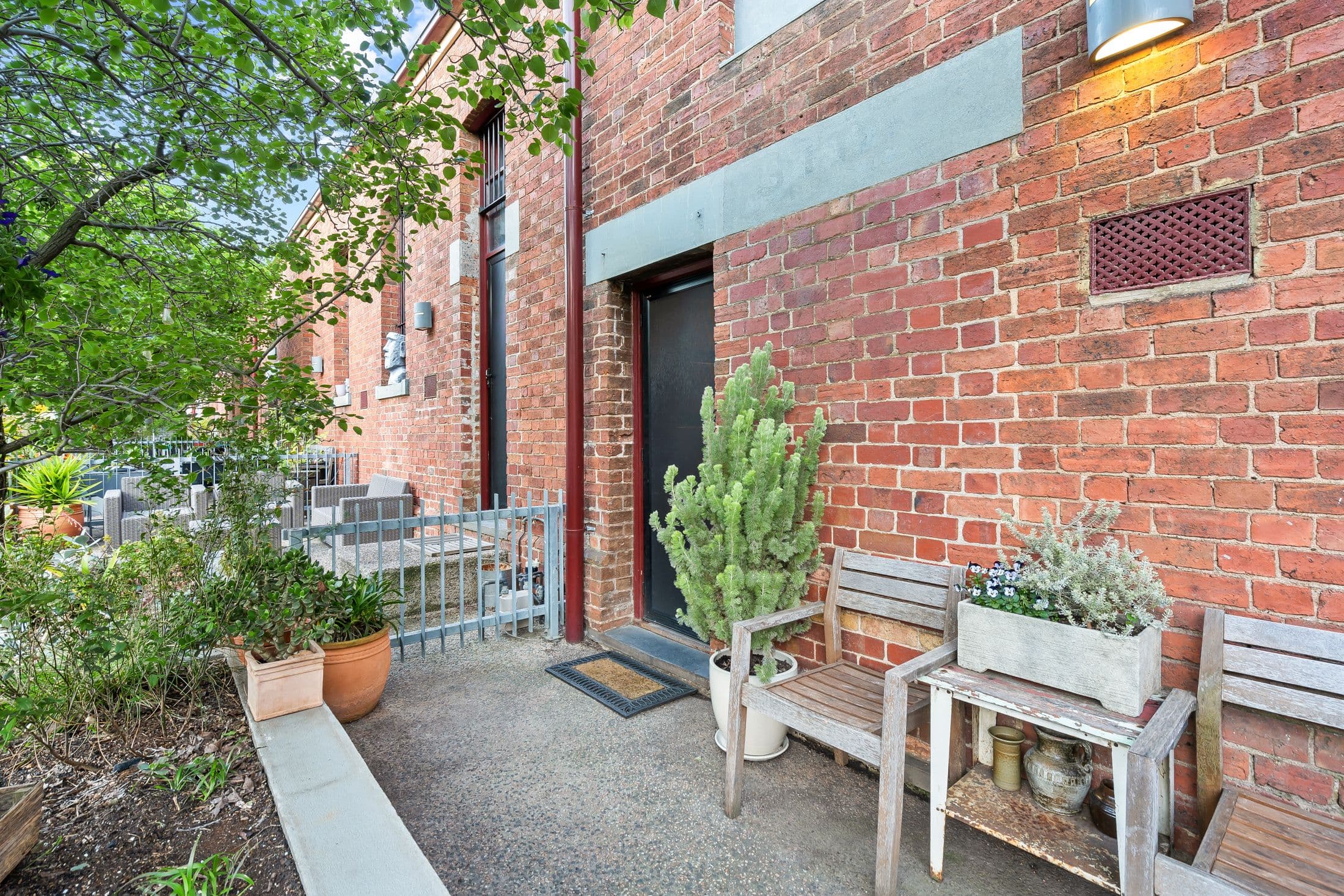 18 Industry Lane, Coburg VIC 3058, Coburg - Thumbnail 2