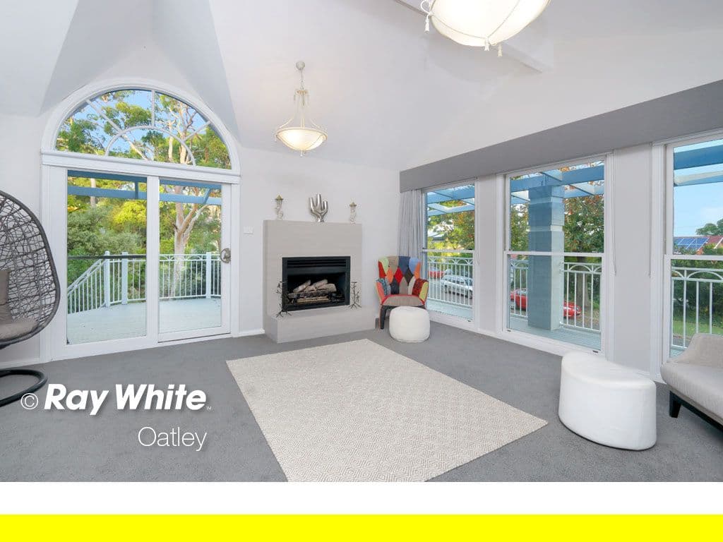 83 Lansdowne Crescent, Oatley - Thumbnail 2