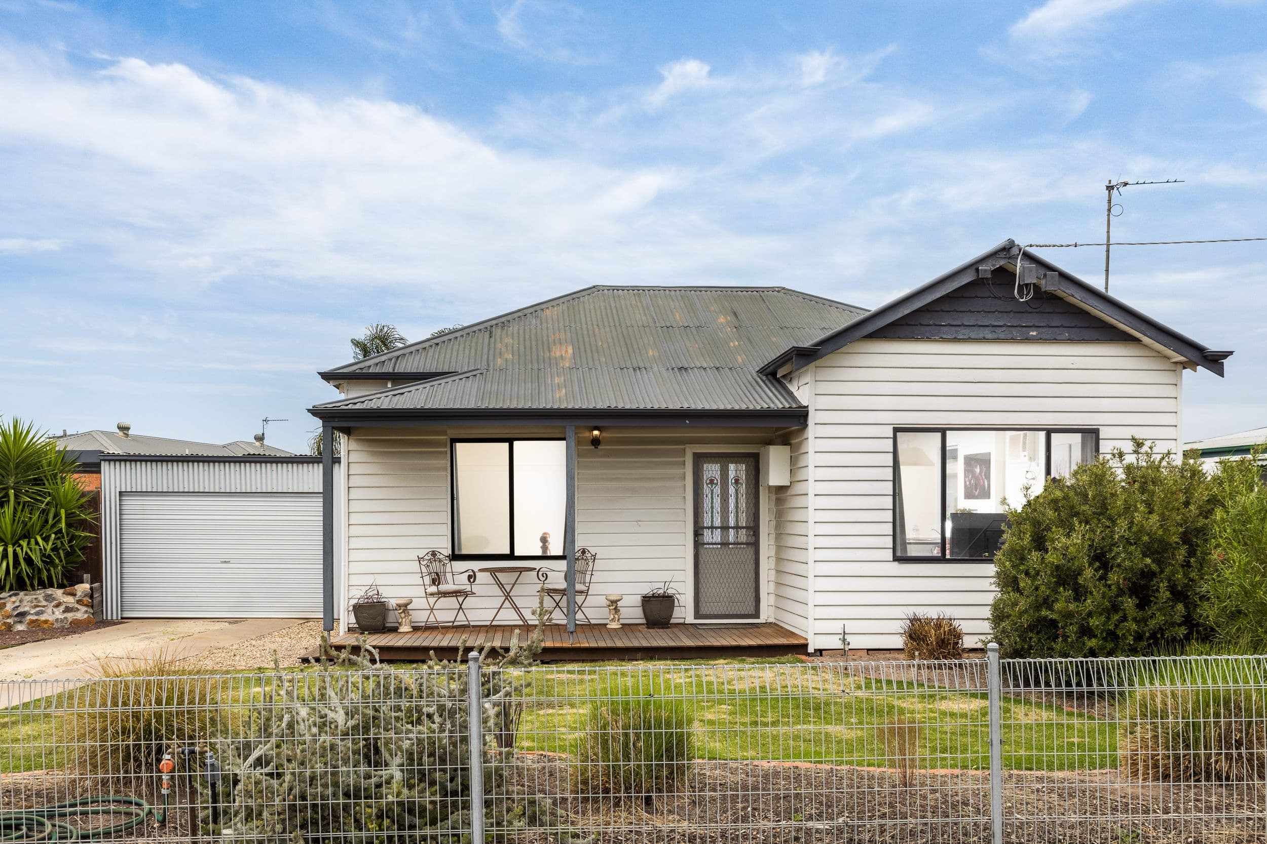 3 Tena Avenue, Horsham VIC 3400, Horsham - Image 1