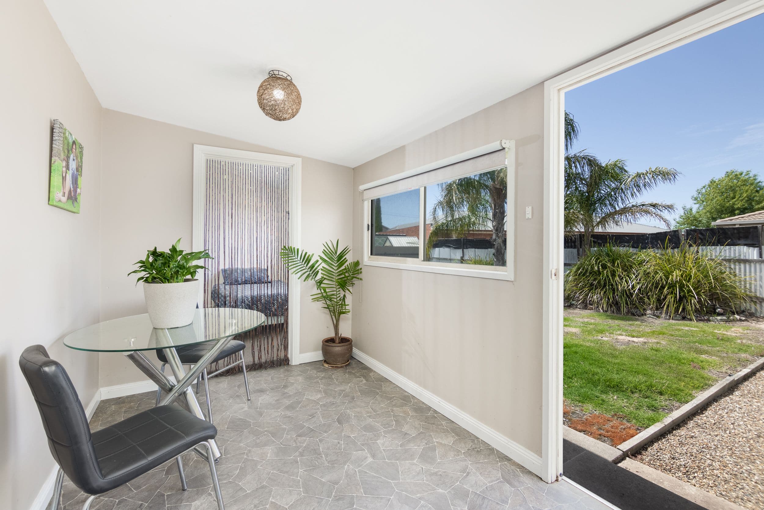 3 Tena Avenue, Horsham VIC 3400, Horsham - Thumbnail 4