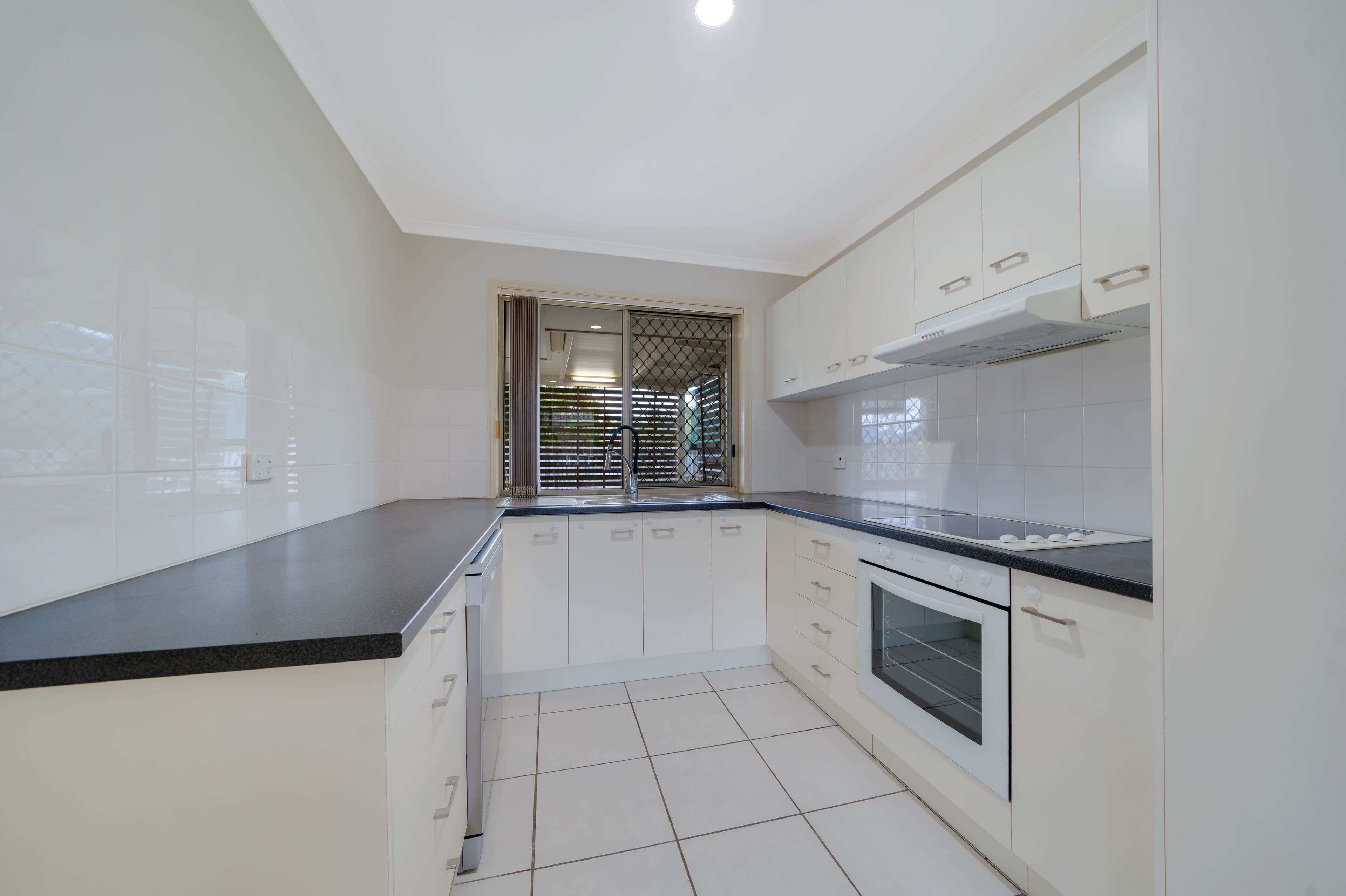 1 Brendan Court, Deception Bay QLD 4508, Deception Bay - Thumbnail 6