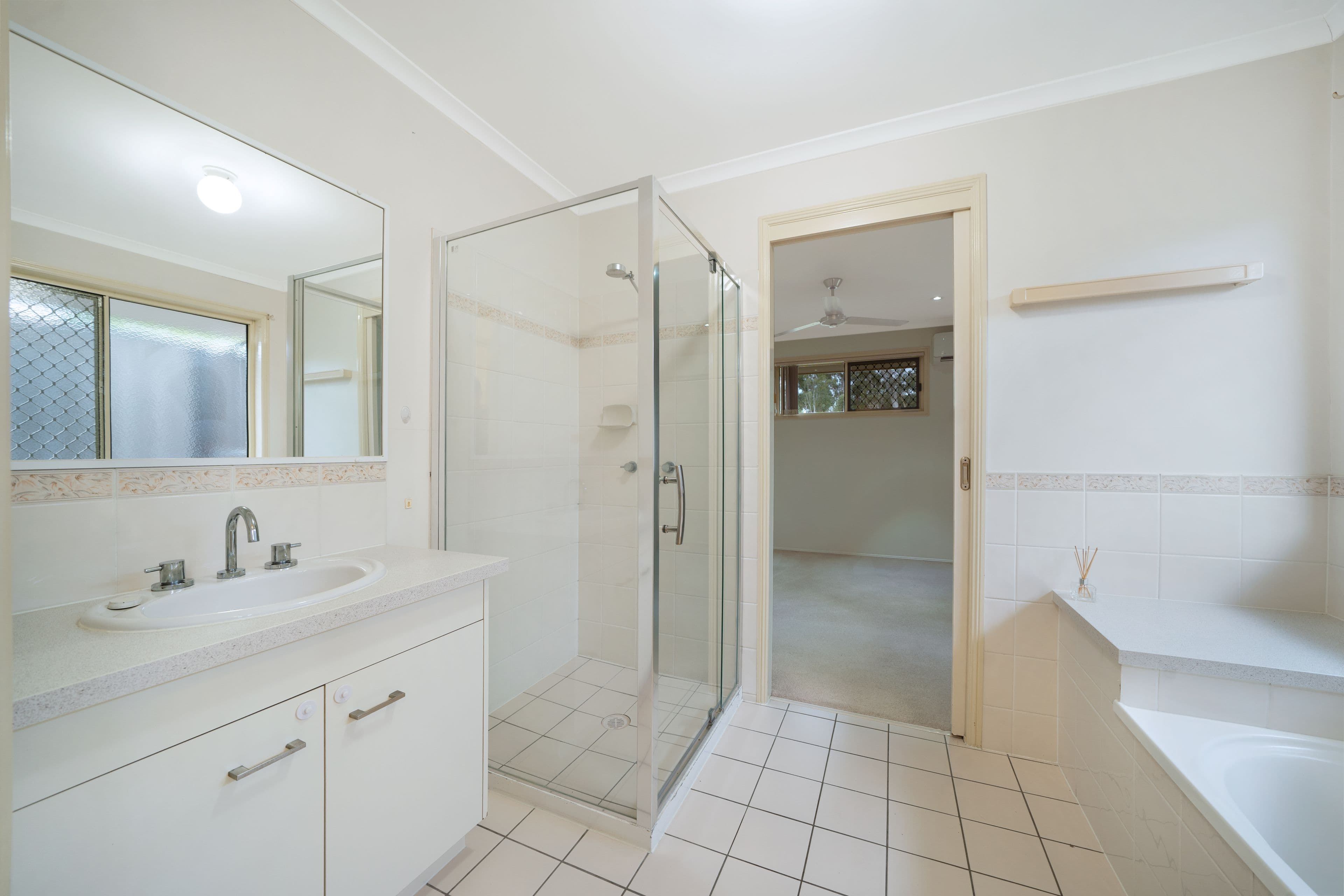 1 Brendan Court, Deception Bay QLD 4508, Deception Bay - Thumbnail 8