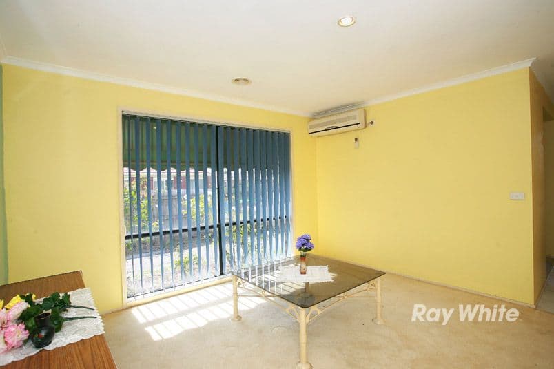 13 Geebung Road, CRANBOURNE VIC 3977, Cranbourne West - Thumbnail 7