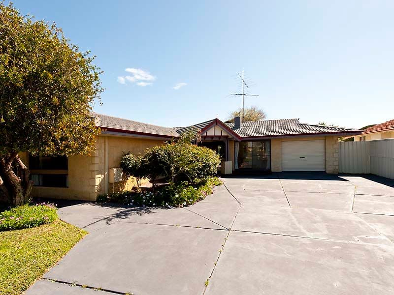 18 McClure Street, SAFETY BAY WA 6169, Safety Bay - Image 1