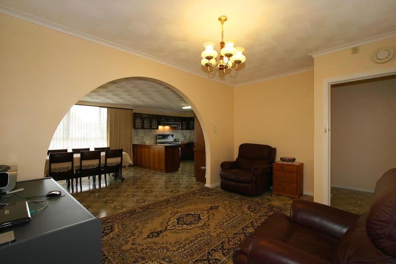 102 Brady Road, BENTLEIGH EAST VIC 3165, Bentleigh East - Thumbnail 7