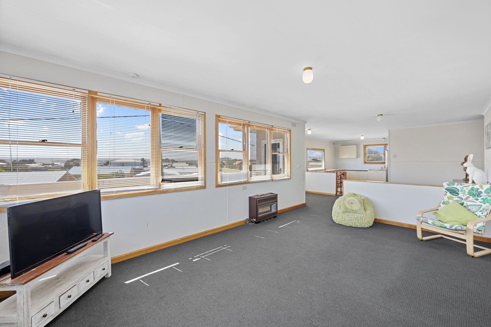 22 Hamilton Street, Peterborough VIC 3270, Peterborough - Thumbnail 4