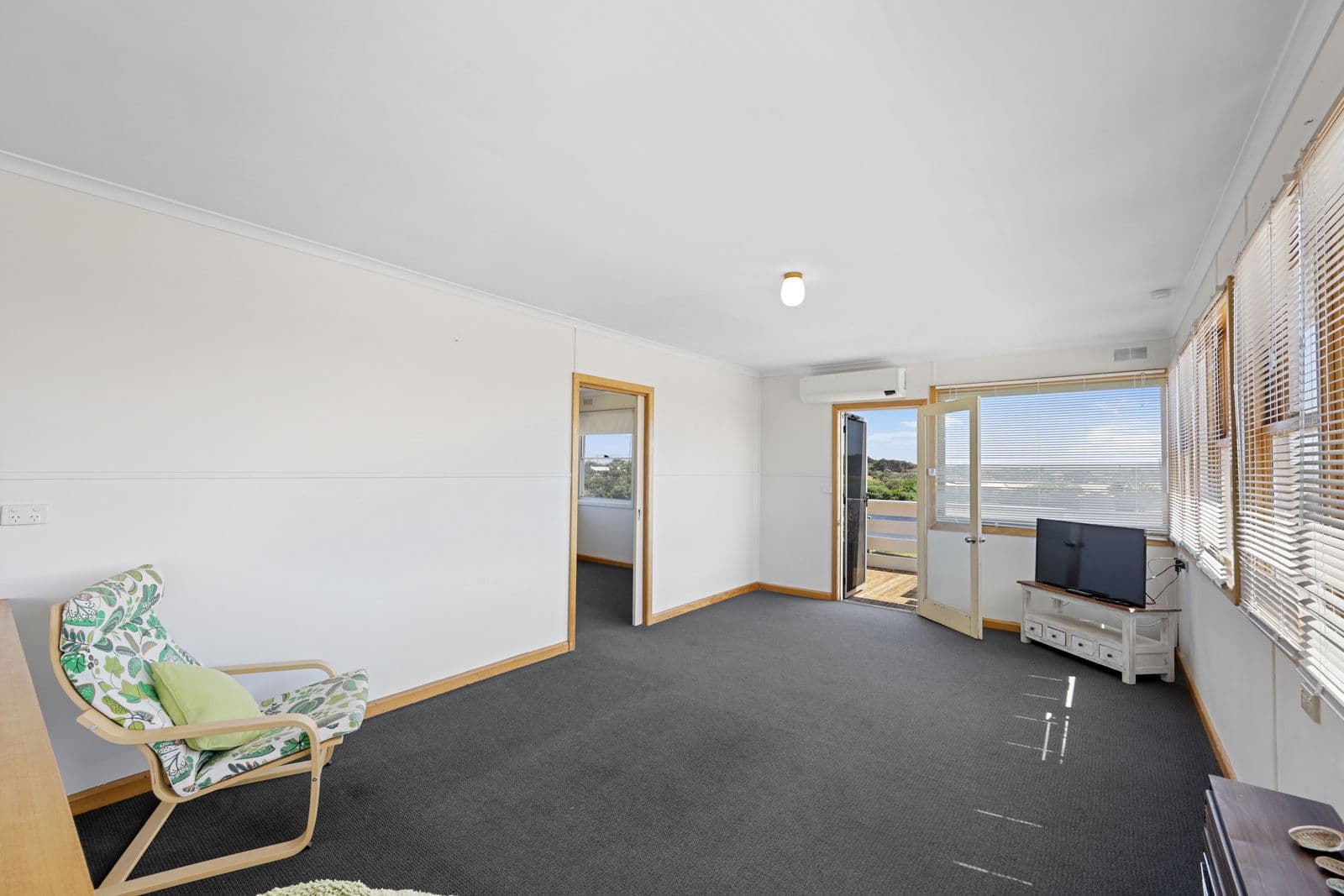 22 Hamilton Street, Peterborough VIC 3270, Peterborough - Thumbnail 5
