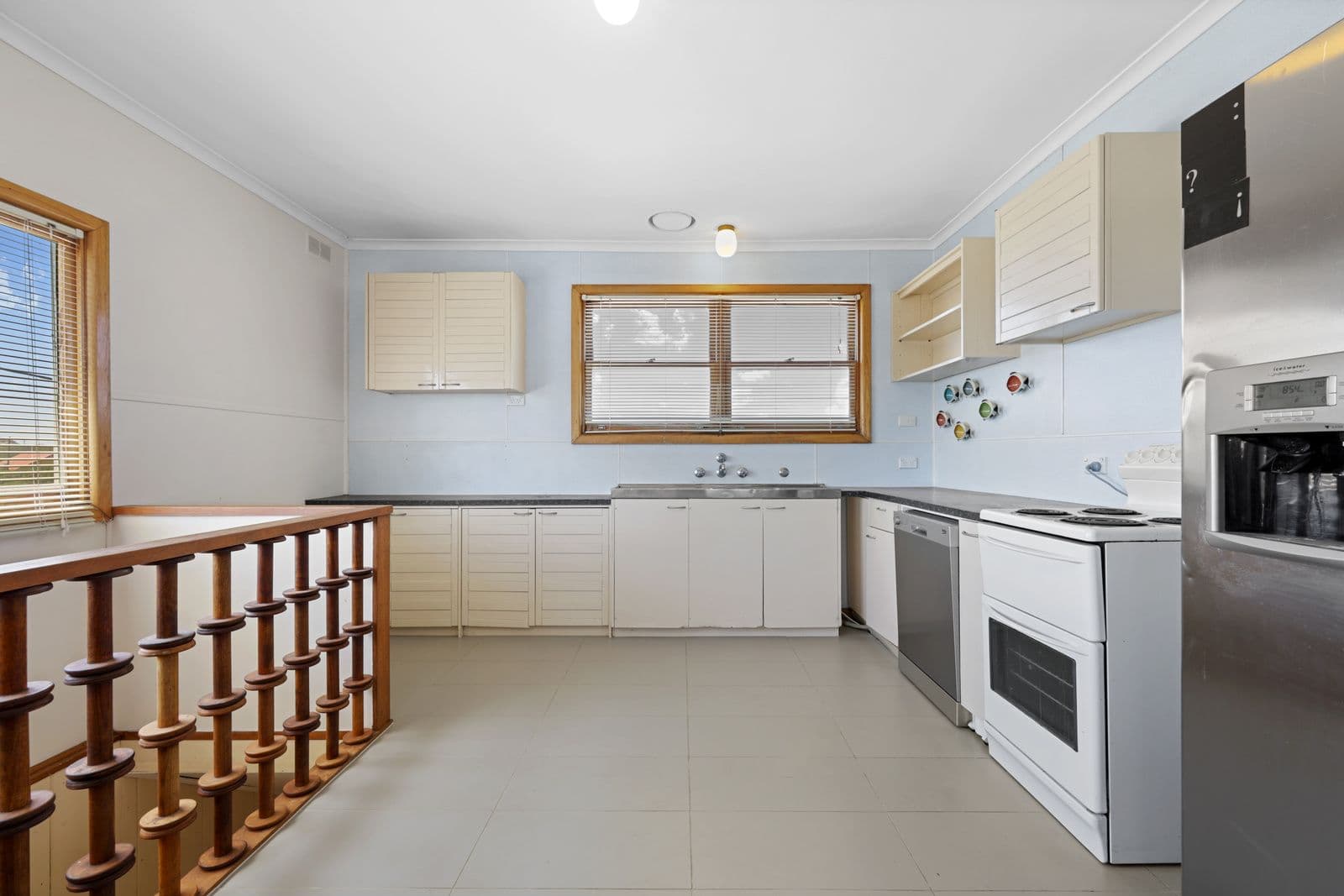 22 Hamilton Street, Peterborough VIC 3270, Peterborough - Thumbnail 6