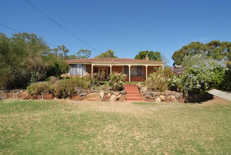 19 Snowball Road, KALAMUNDA WA 6076, Kalamunda - Image 1