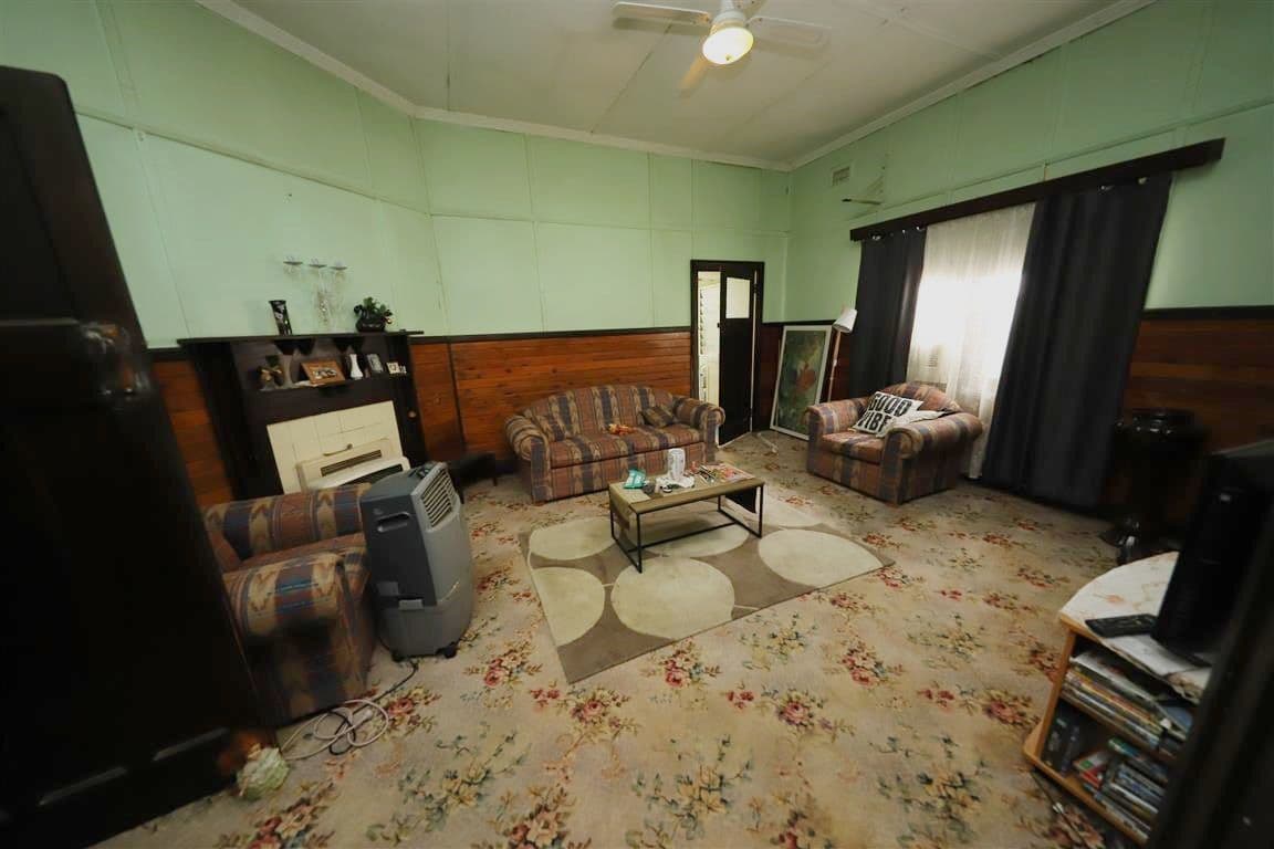 37 Richmond Street, Tumut NSW 2720, Tumut - Thumbnail 4