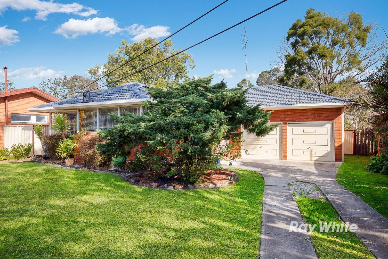 4 Brucedale Drive, Baulkham Hills - Image 1
