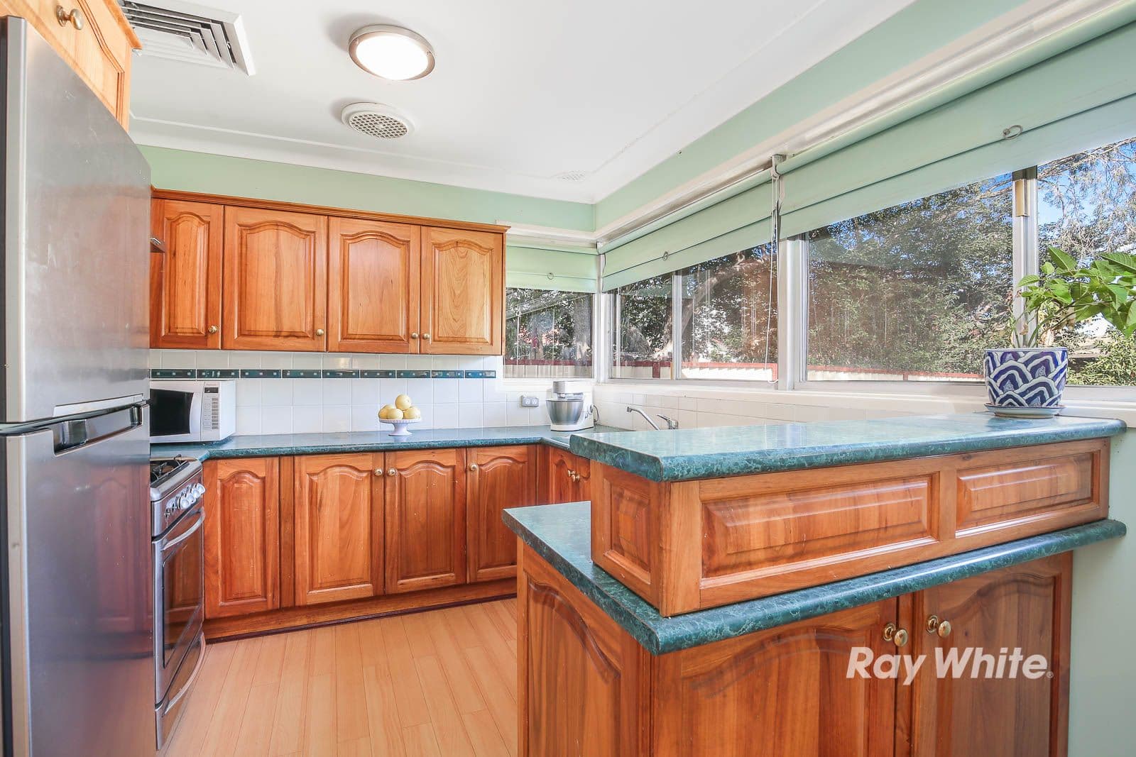 4 Brucedale Drive, Baulkham Hills - Thumbnail 5