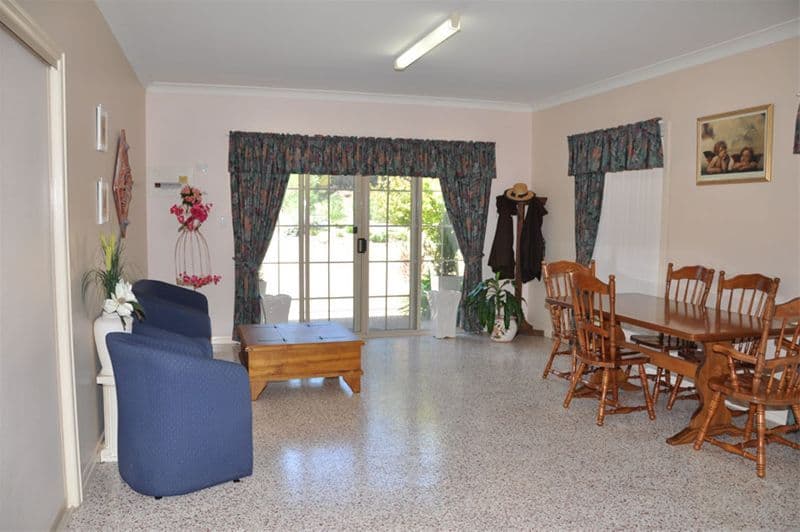 68  Roberts Road, STANTHORPE QLD 4380, Stanthorpe - Thumbnail 6