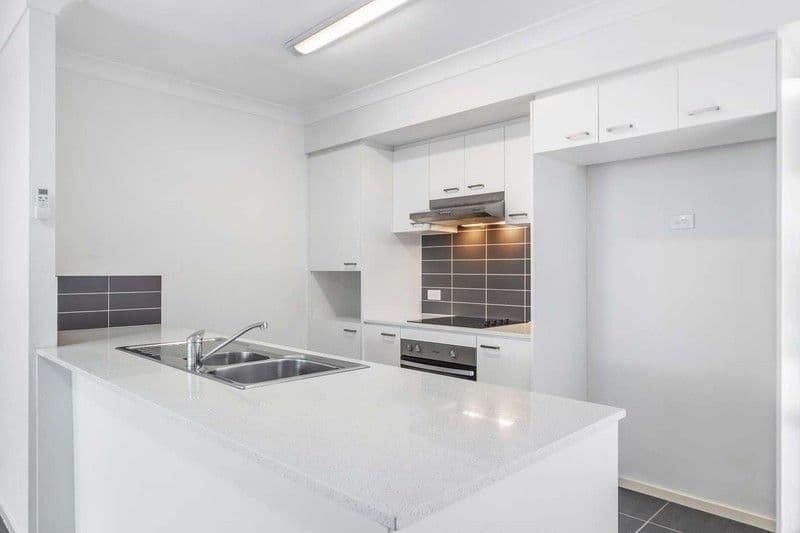 127 Bilby Drive, Morayfield QLD 4506, Morayfield - Thumbnail 3