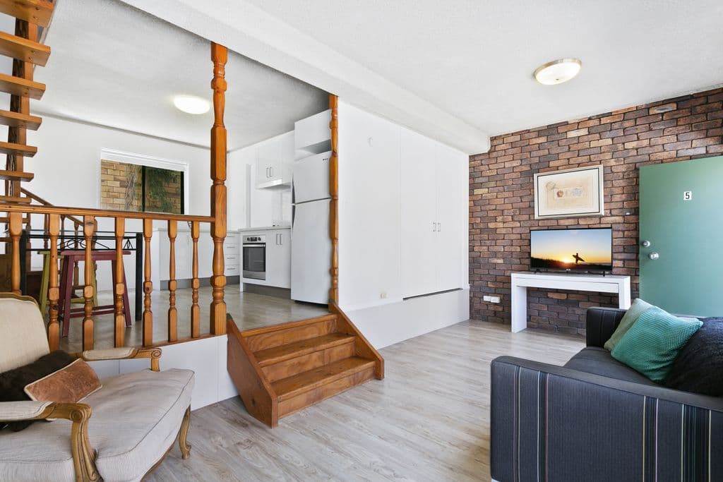 5/117 Wharf Street, Tweed Heads - Thumbnail 3