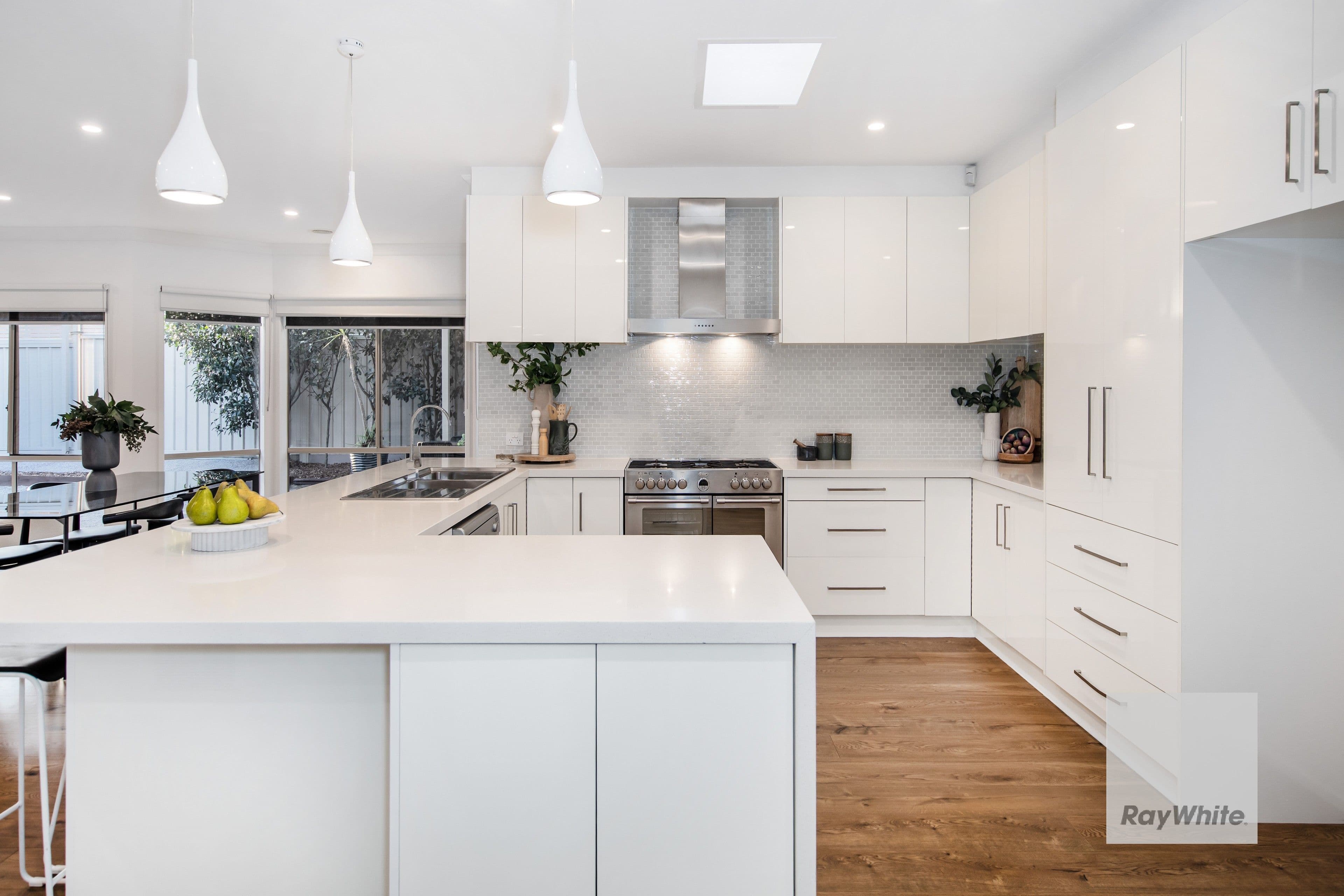 12 University Drive, Taylors Hill VIC 3037, Taylors Hill - Thumbnail 8