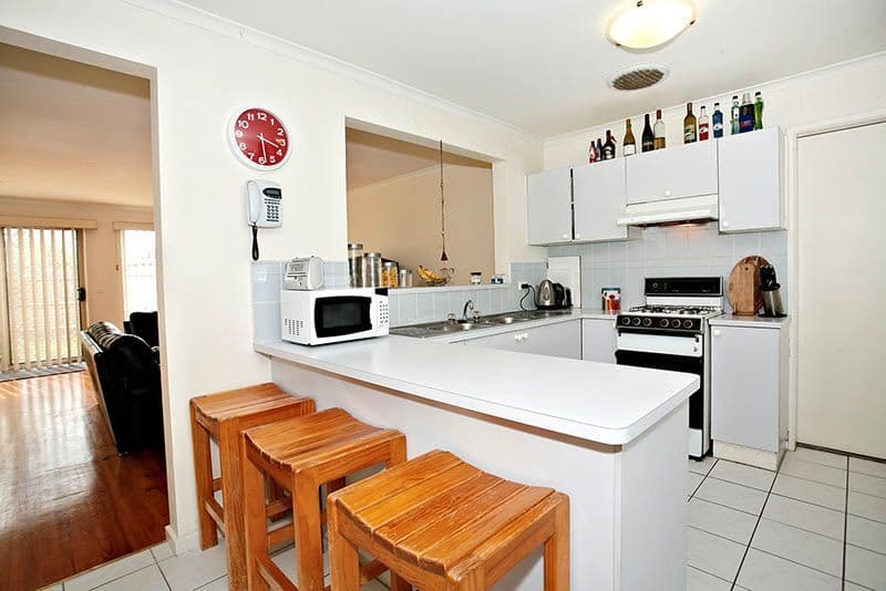 4 Berala Place, MILL PARK VIC 3082, Mill Park - Thumbnail 3