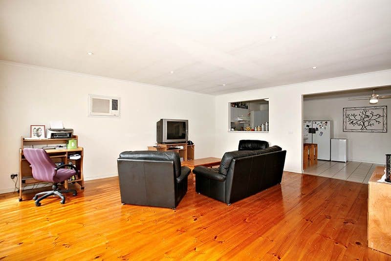 4 Berala Place, MILL PARK VIC 3082, Mill Park - Thumbnail 6