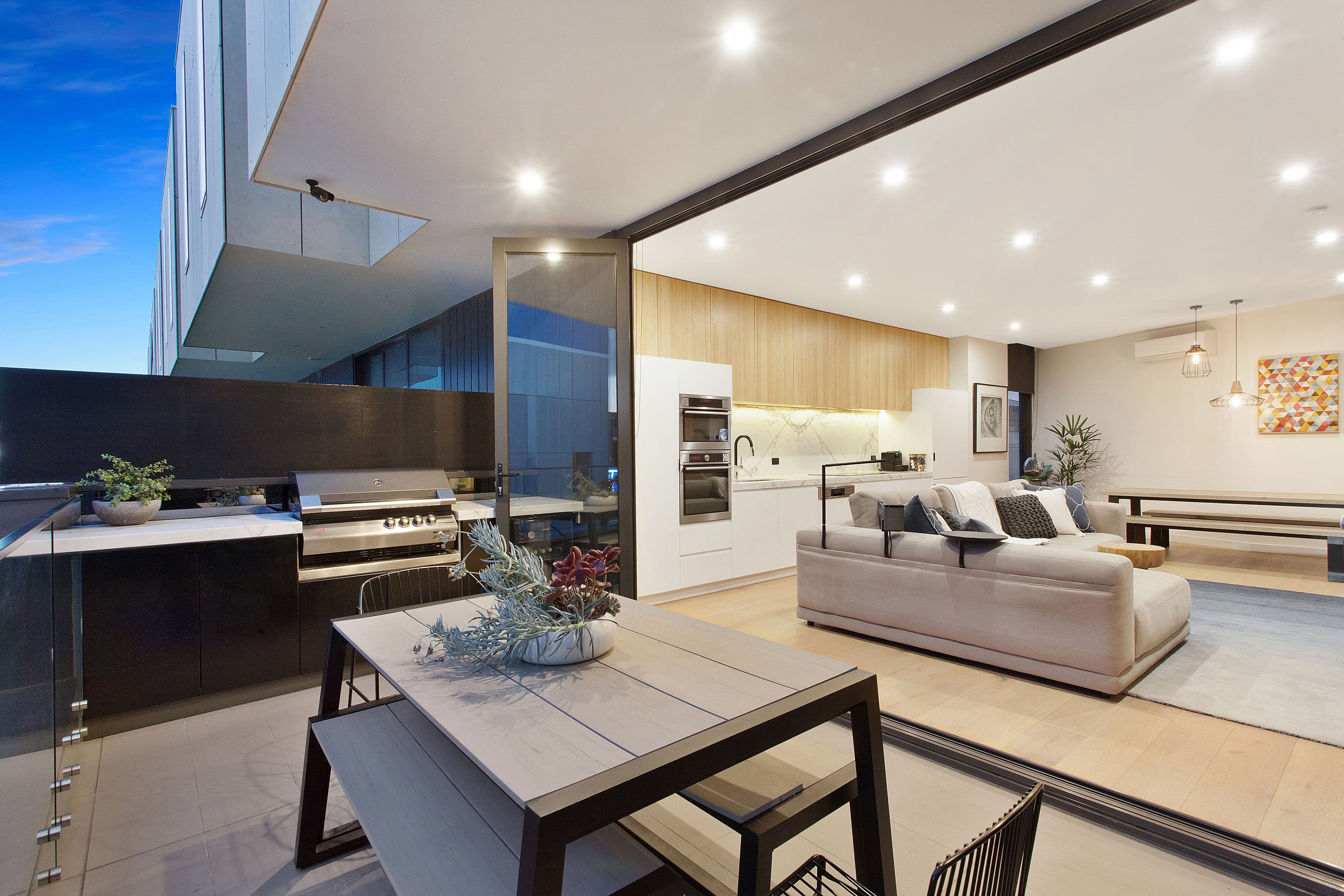 12 Arawatta Street, Carnegie VIC 3163, Carnegie - Thumbnail 3