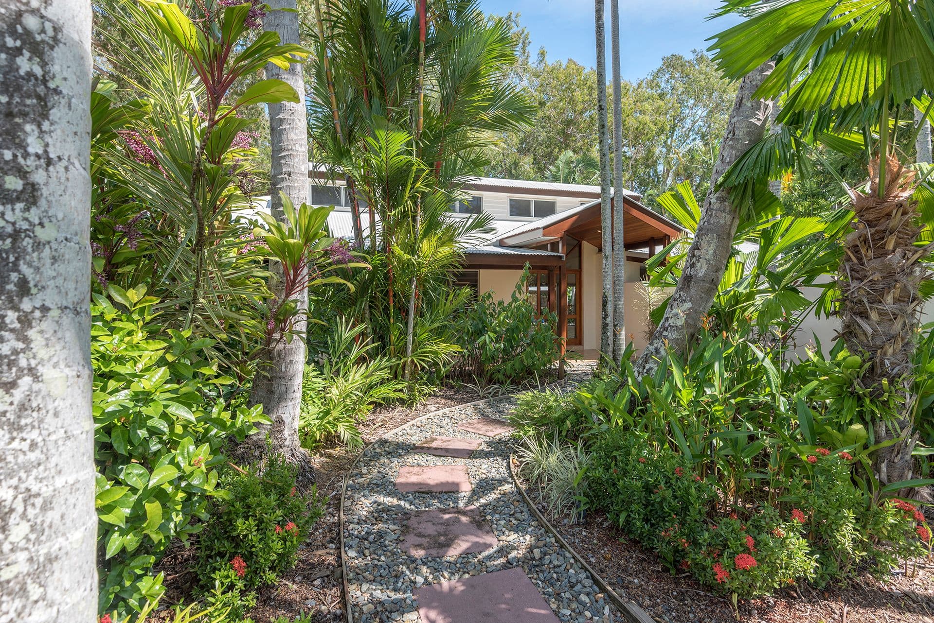 5 Solander Boulevard, Port Douglas QLD 4877, Port Douglas - Thumbnail 2