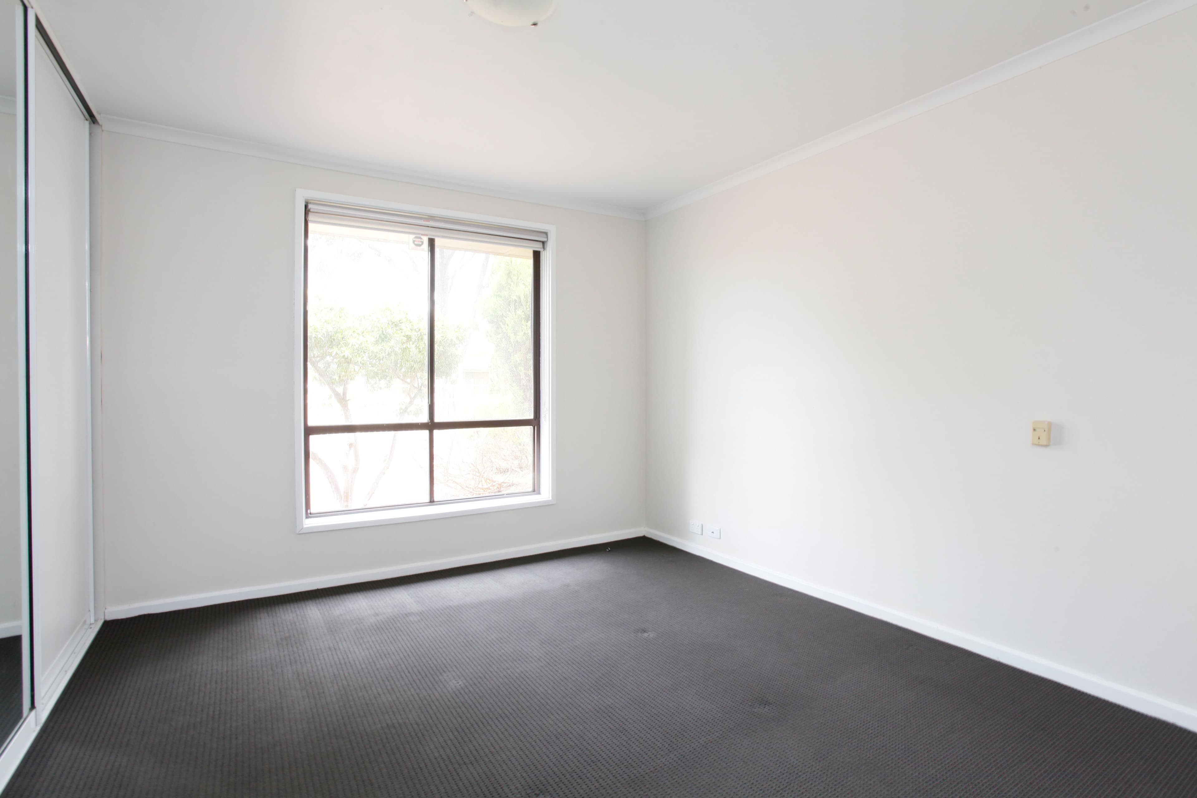 4005/2 Sovereign Point Court, Doncaster - Thumbnail 6
