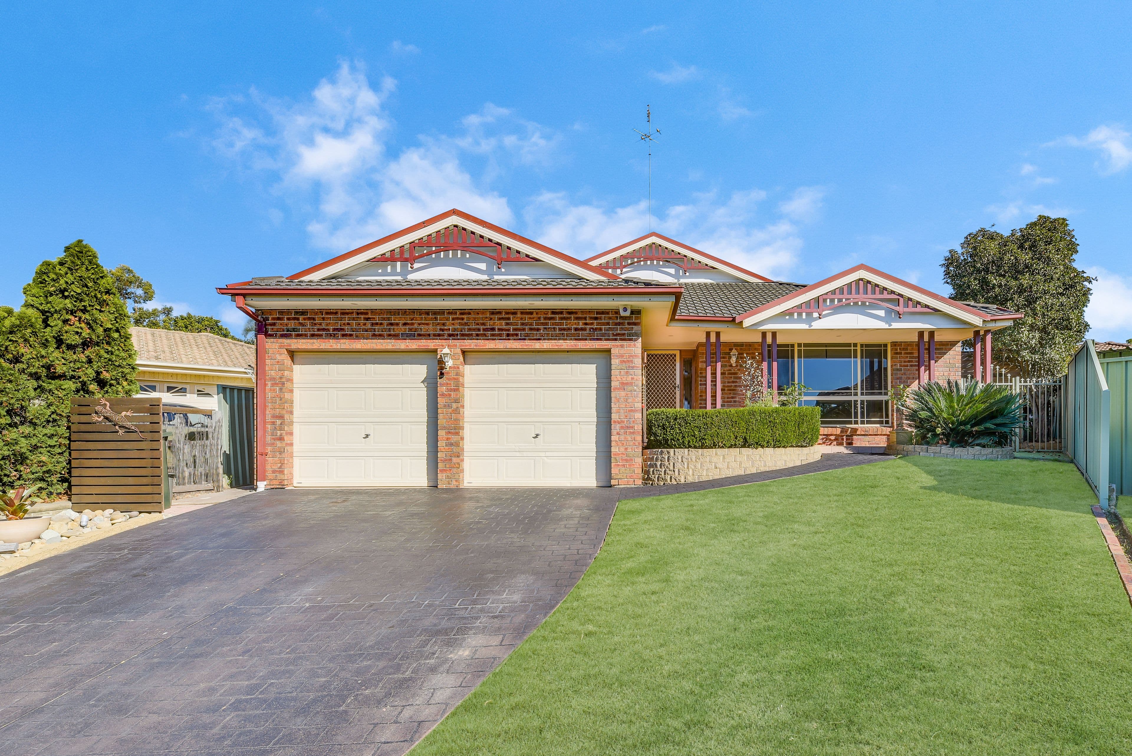 7 Terra Court, Glenmore Park - Image 1