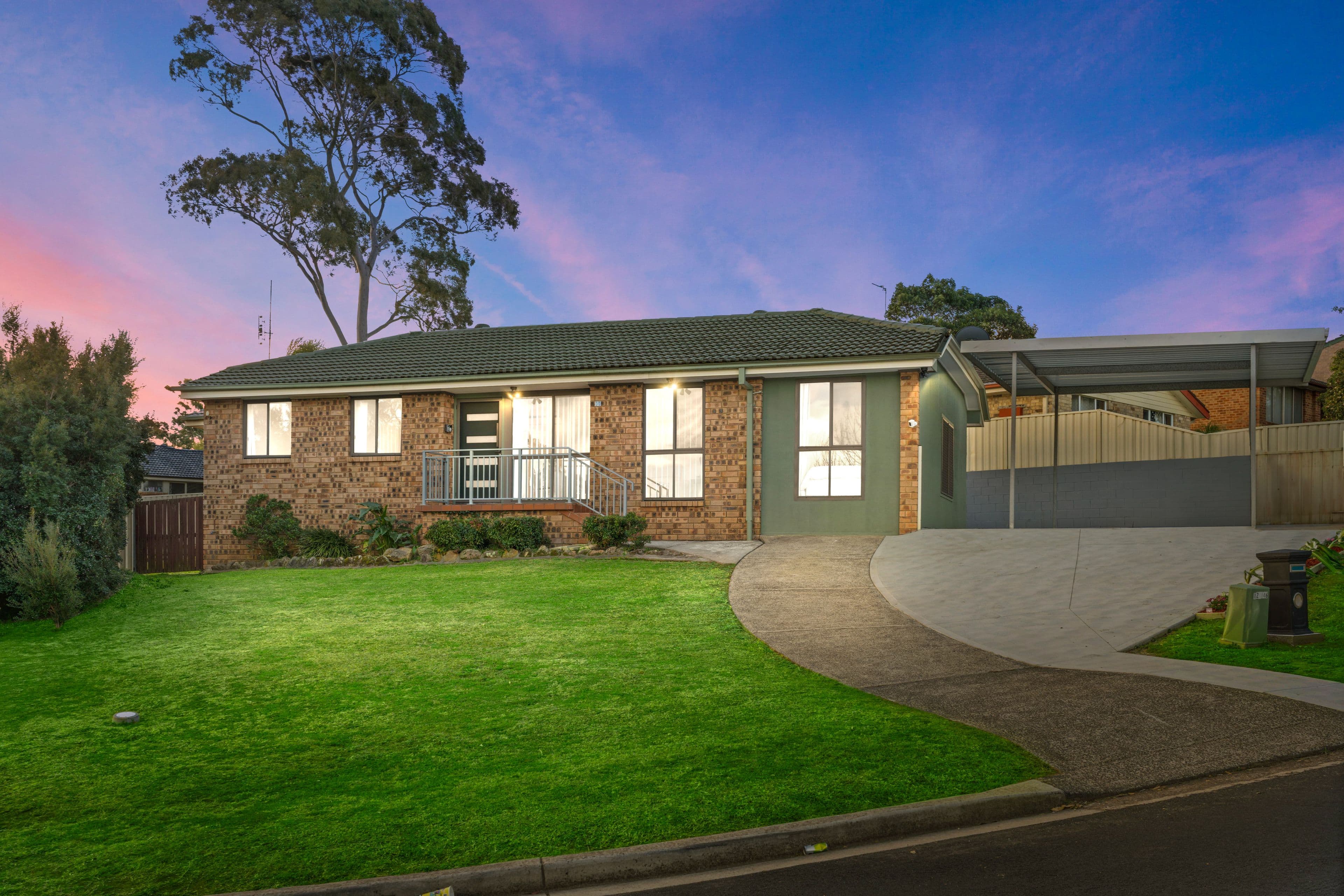 30 Aminya Crescent, Bradbury NSW 2560, Bradbury - Image 1