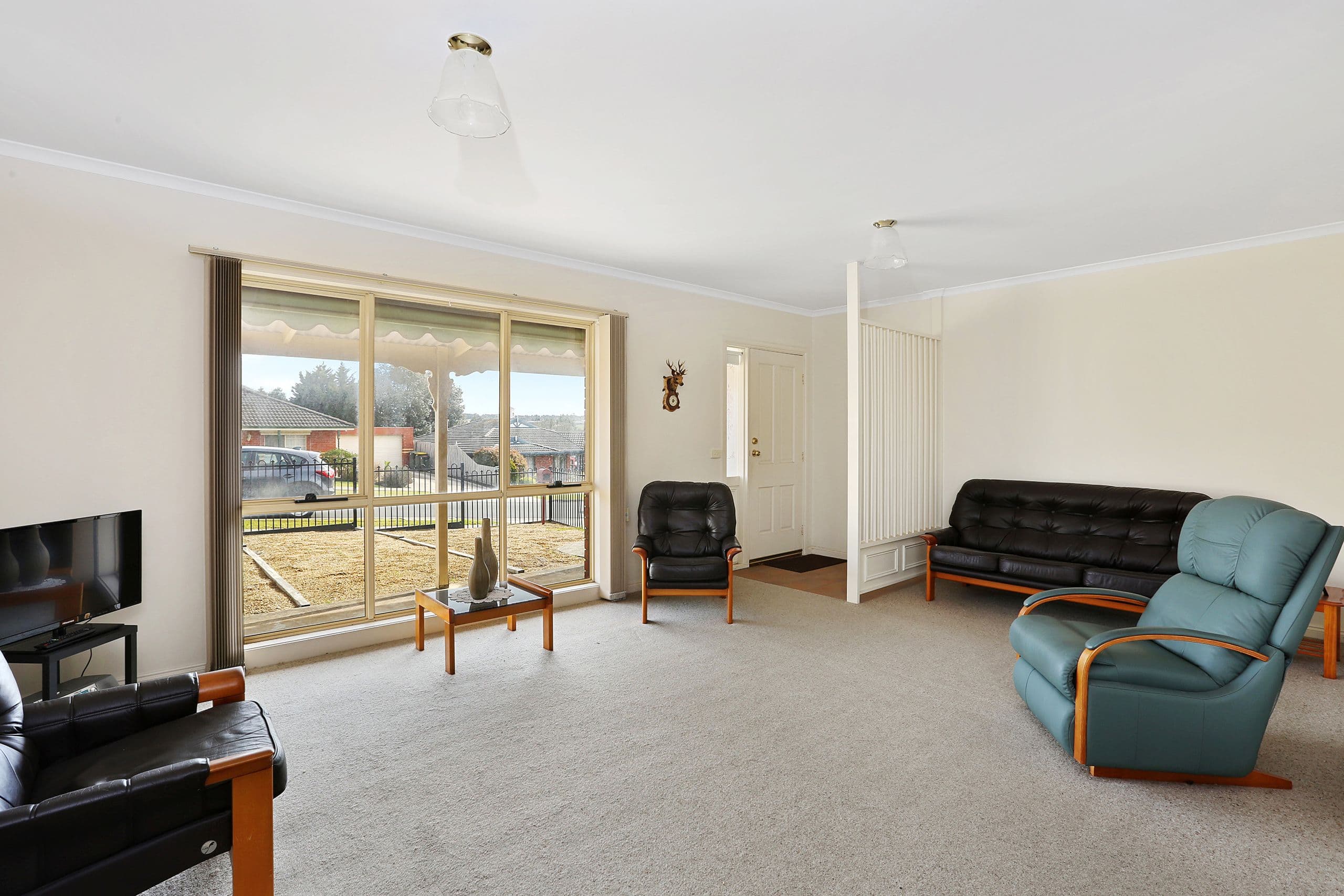 11 Amarina Crescent, Grovedale VIC 3216, Grovedale - Thumbnail 2