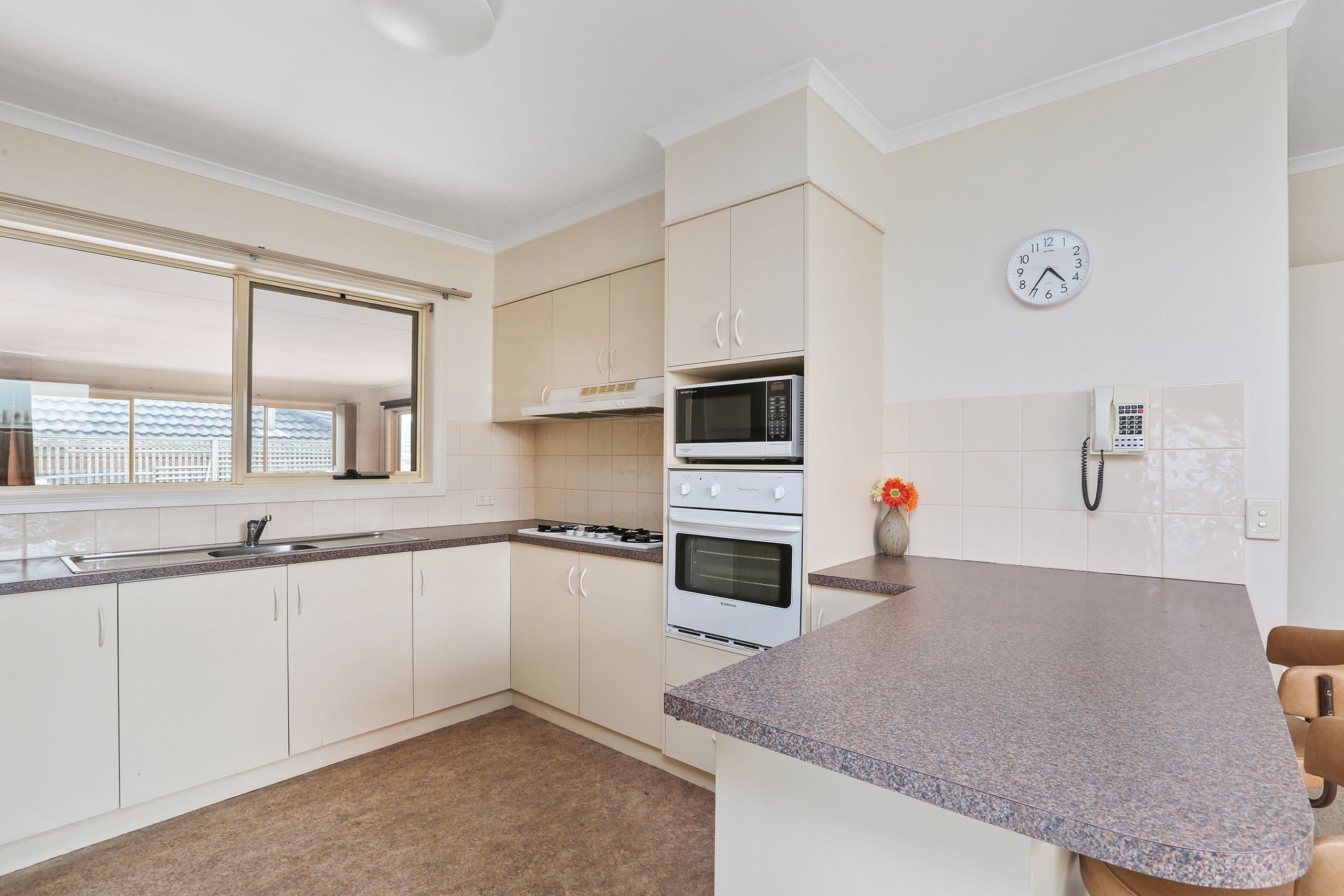 11 Amarina Crescent, Grovedale VIC 3216, Grovedale - Thumbnail 4
