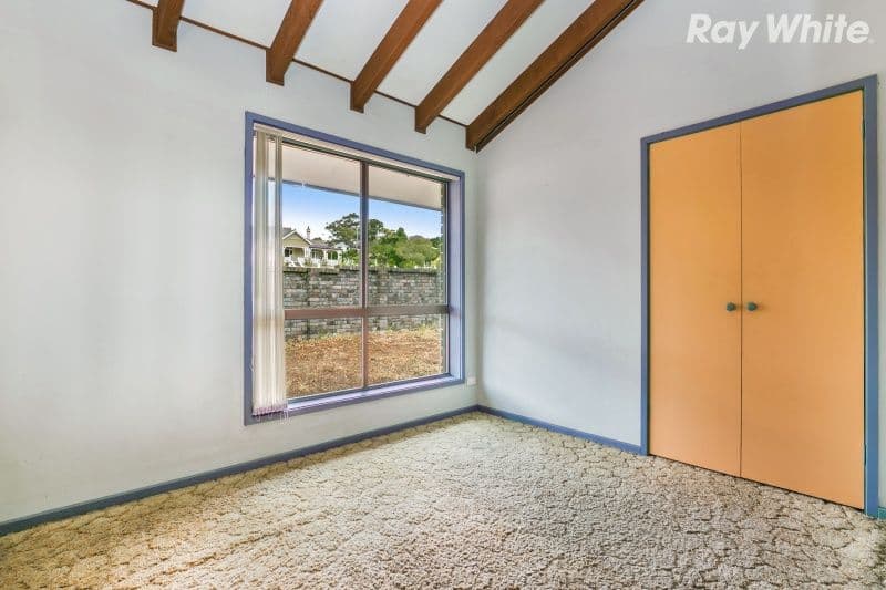 51 Village Road, Saratoga - Thumbnail 8