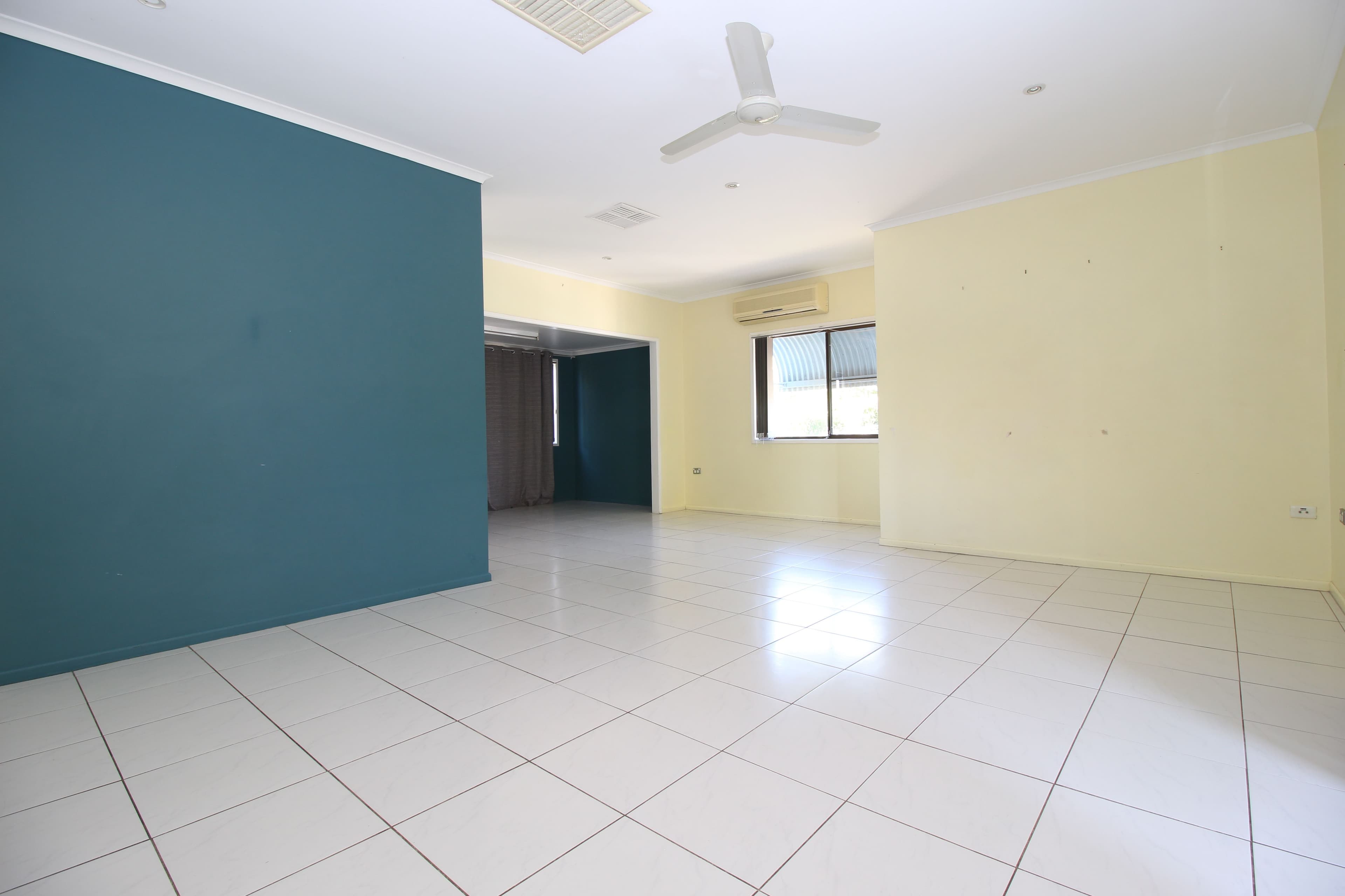 163 Opal Street, Emerald QLD 4720, Emerald - Thumbnail 7