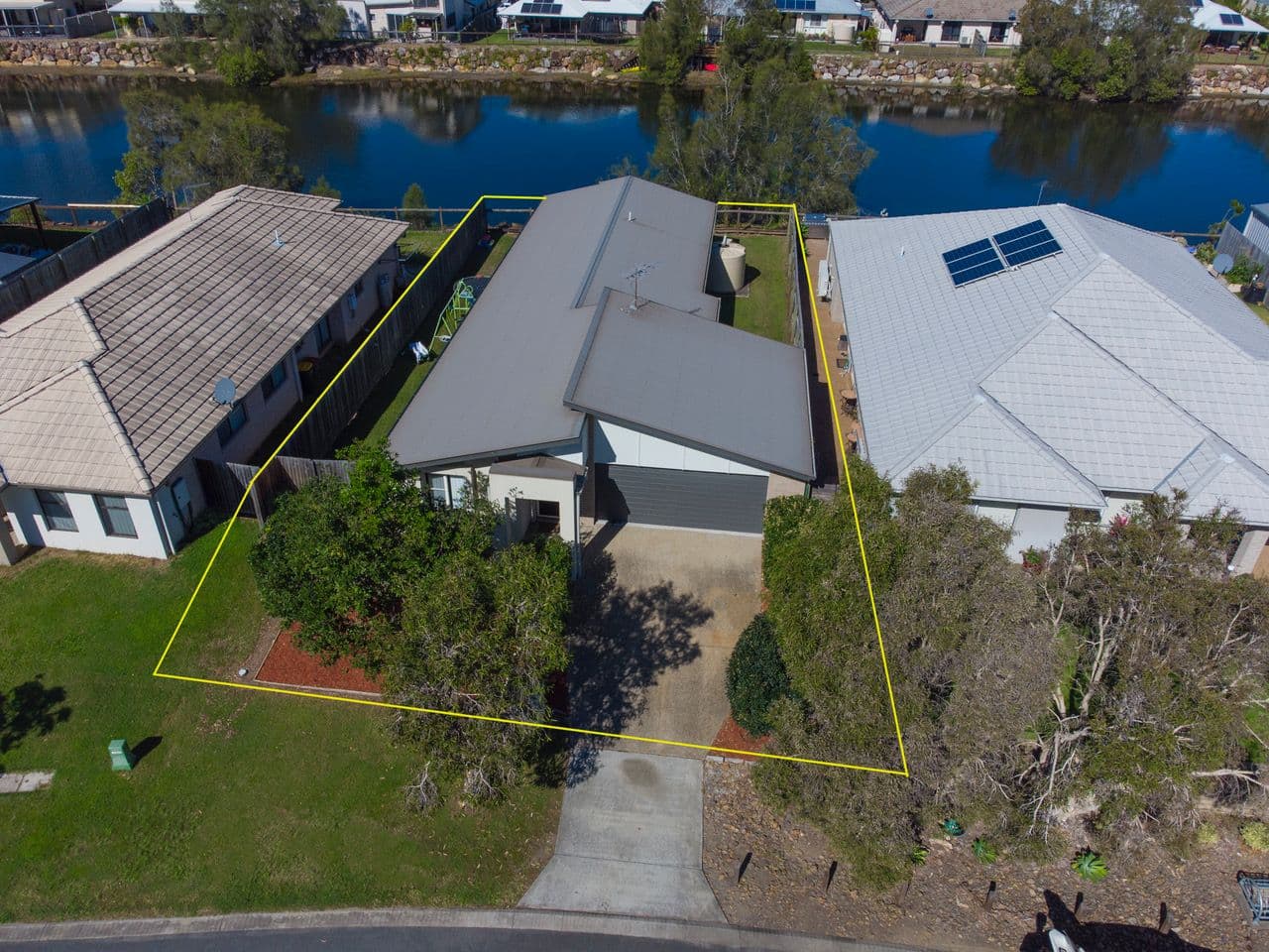 37 Adam Street, Beachmere QLD 4510, Beachmere - Image 1