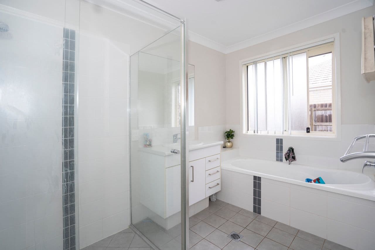 37 Adam Street, Beachmere QLD 4510, Beachmere - Thumbnail 5