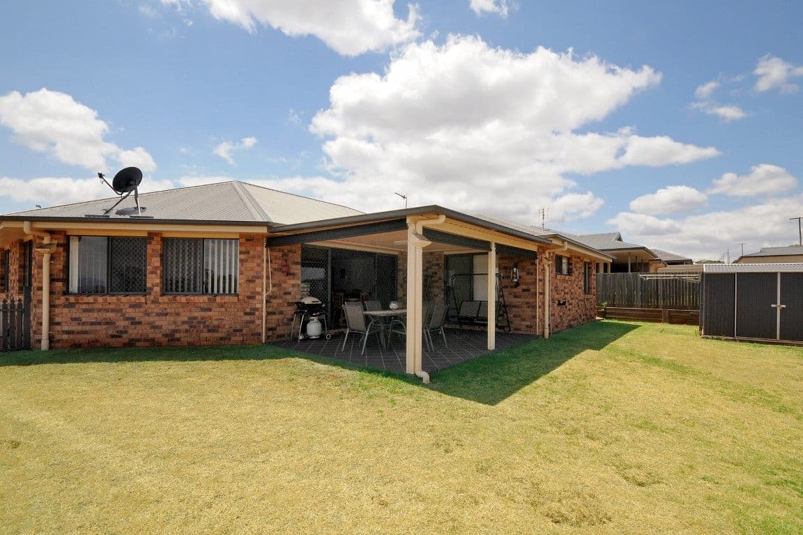 2 Smythe Drive, Highfields QLD 4352, Highfields - Thumbnail 6