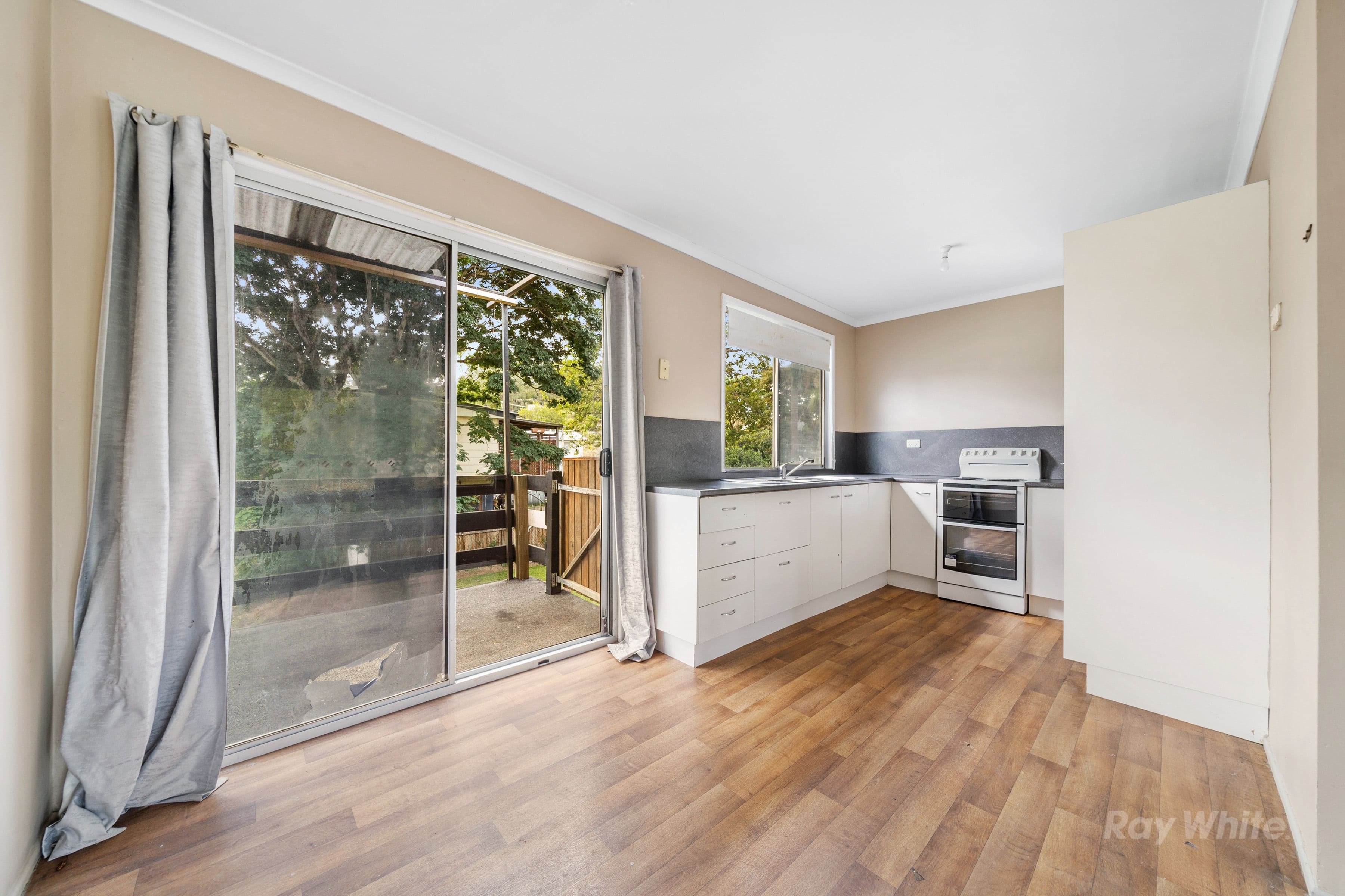 31 West Bega Road, Kingston QLD 4114, Kingston - Thumbnail 5
