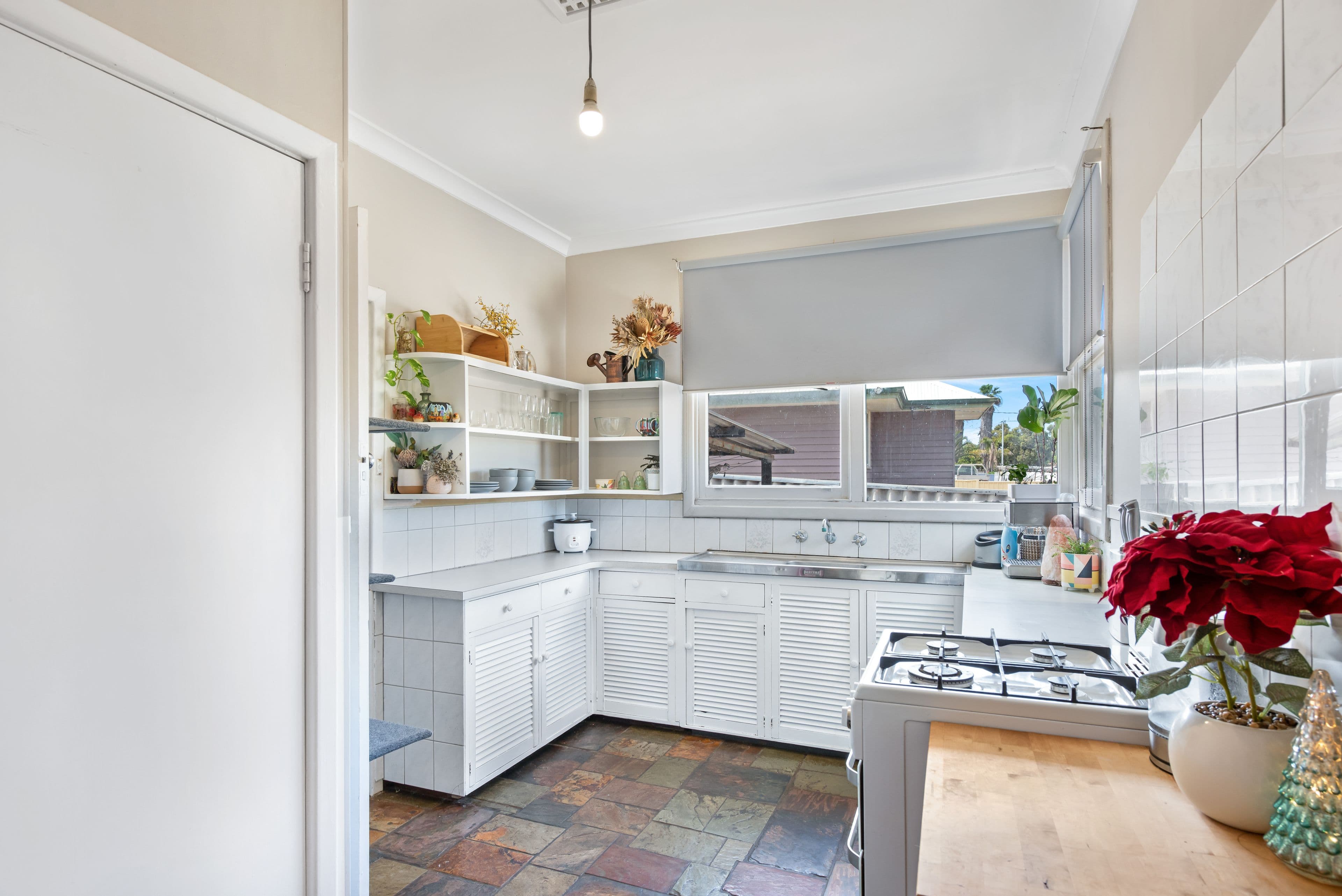 8 Zamia Street, Rangeway WA 6530, Rangeway - Image 1