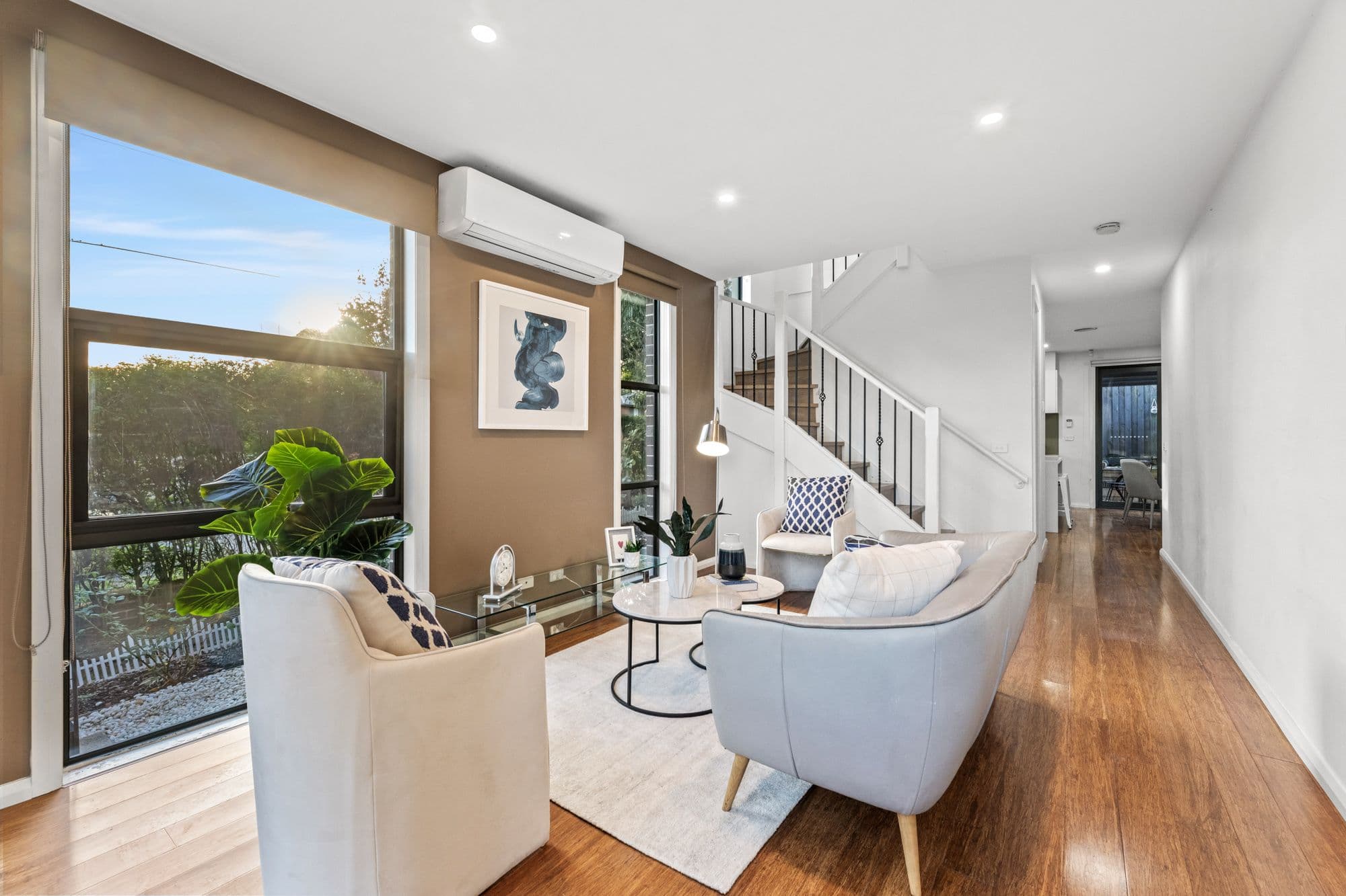 62 Hilltop Crescent, Burwood East VIC 3151, Burwood East - Thumbnail 2