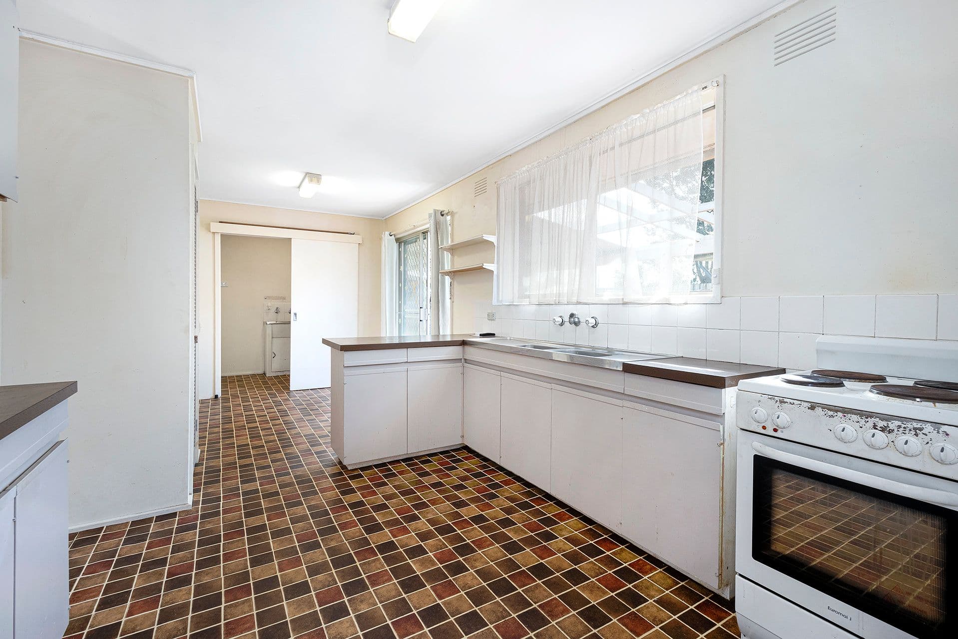 43 Carramar Drive, Frankston VIC 3199, Frankston - Thumbnail 3
