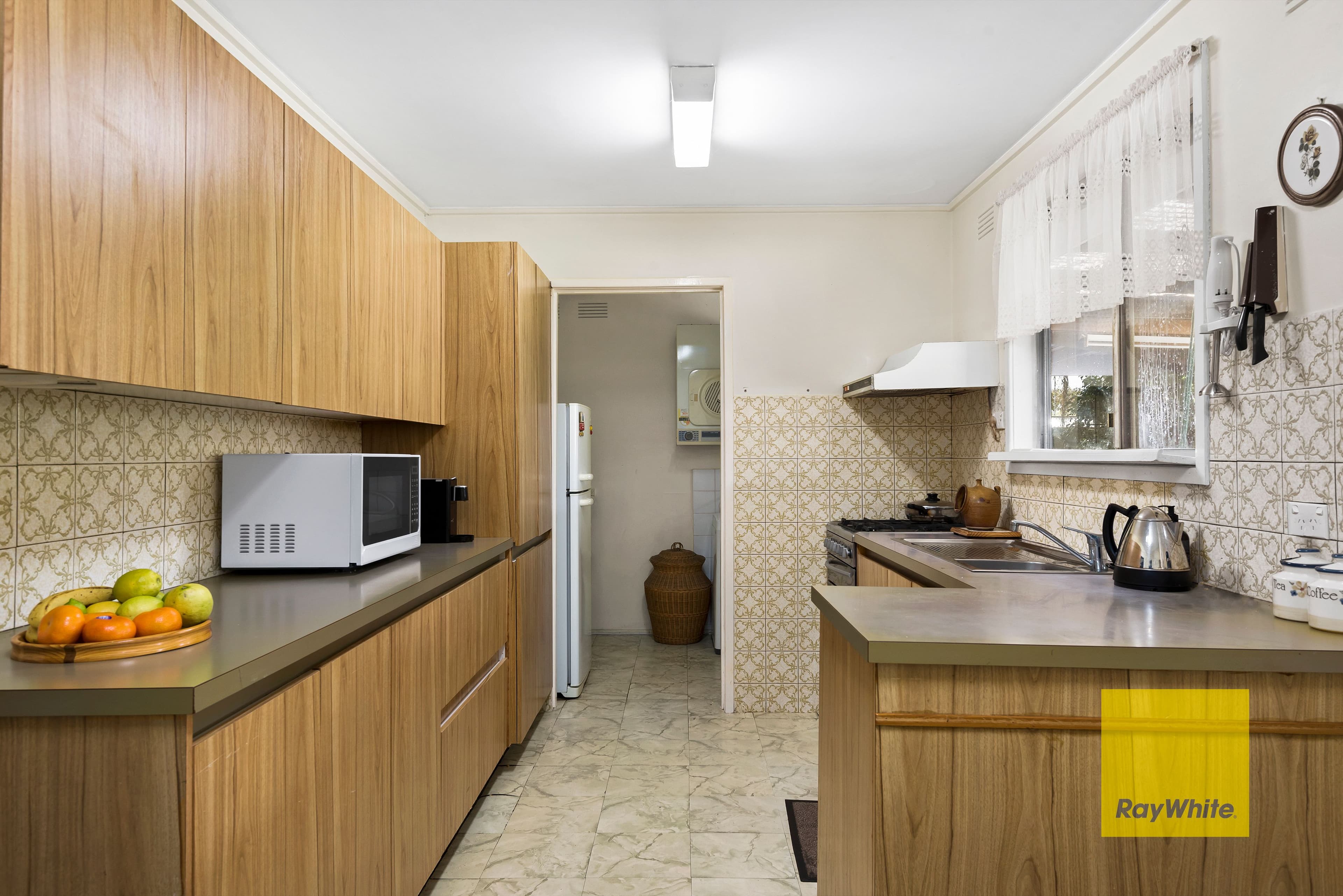 15 Carinya Avenue, Newcomb VIC 3219, Newcomb - Thumbnail 6